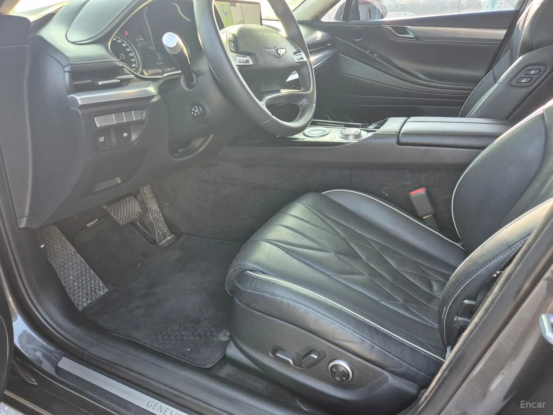 Genesis G80 (RG3) превью 9