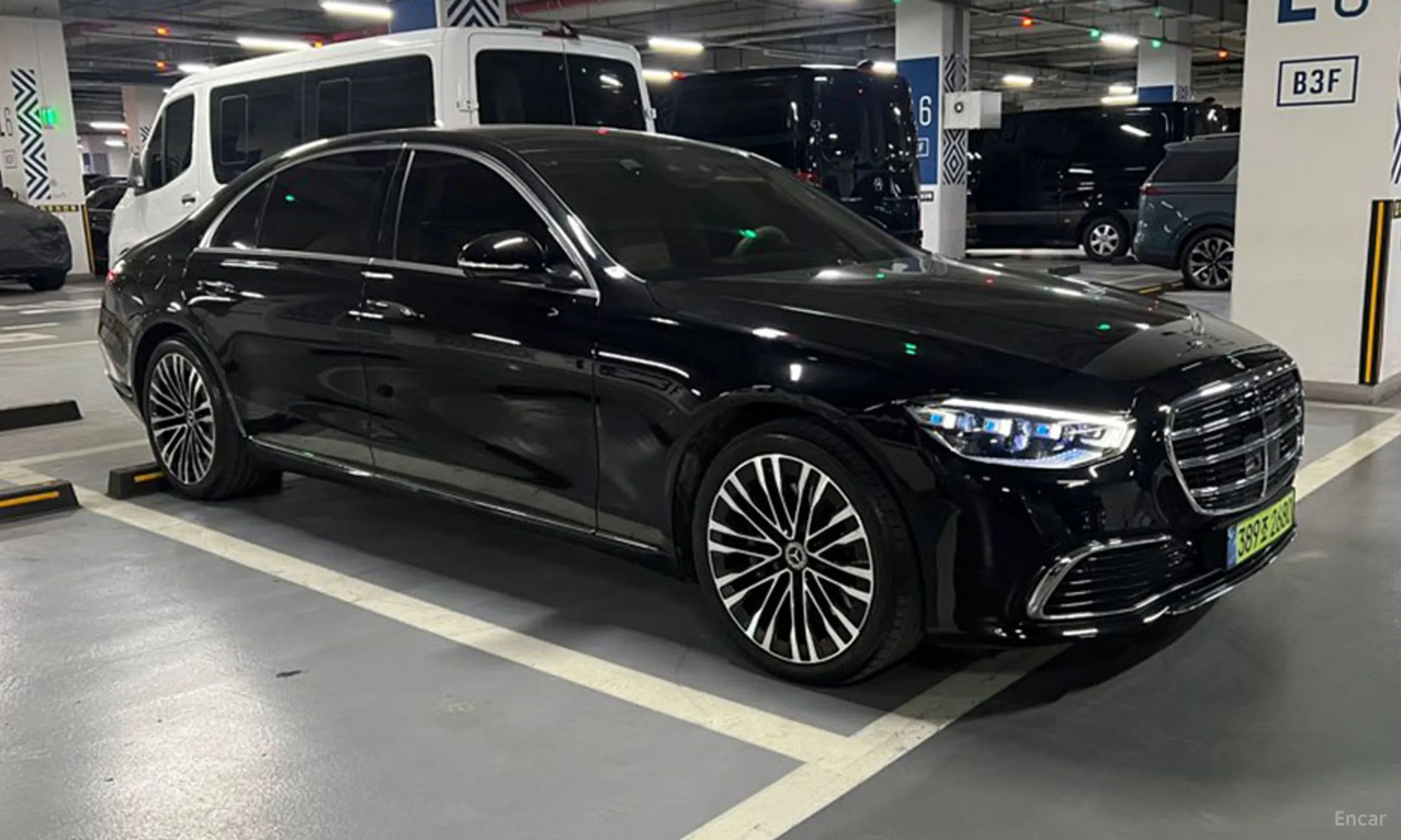 Mercedes Benz S-Class W223