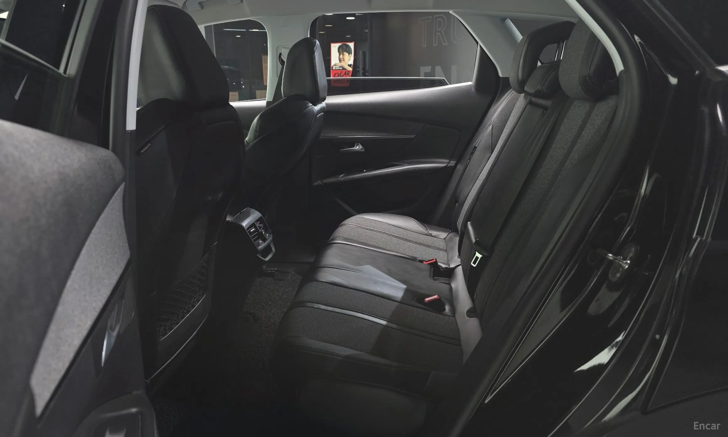 Peugeot 3008 2nd generation превью 12