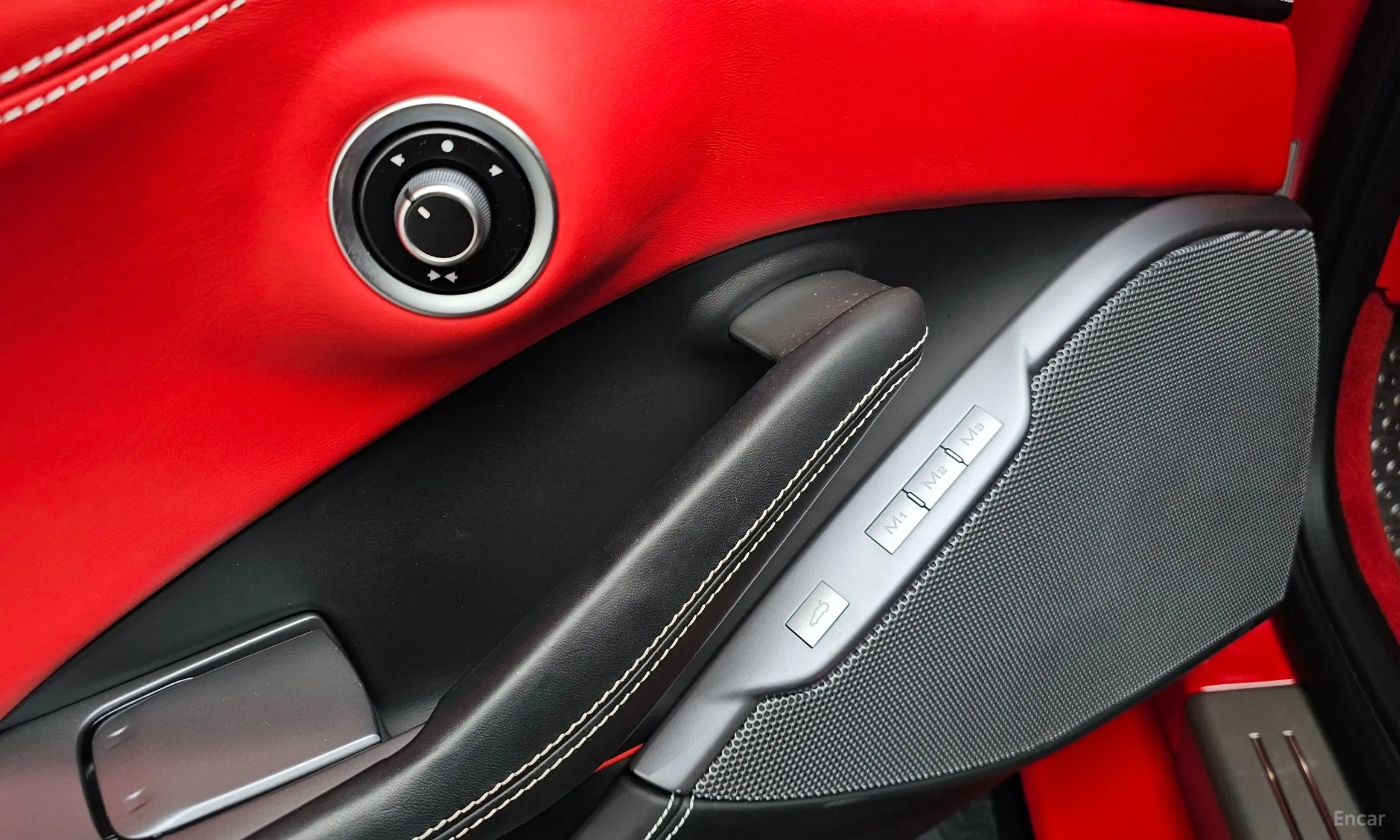 Ferrari Portofino превью 19