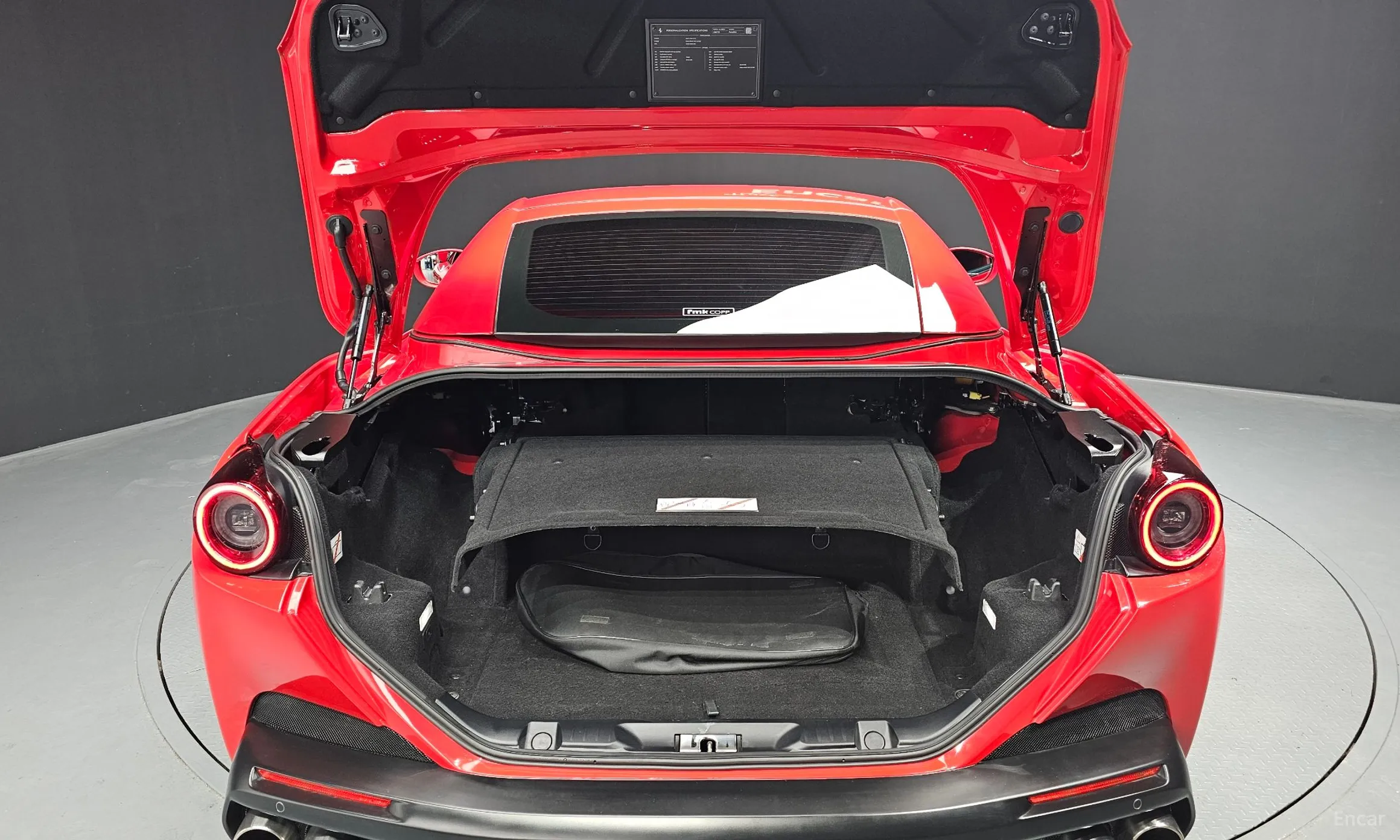 Ferrari Portofino превью 20