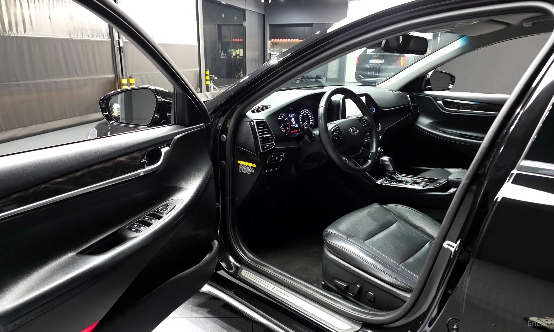 Hyundai Grandeur IG превью 10