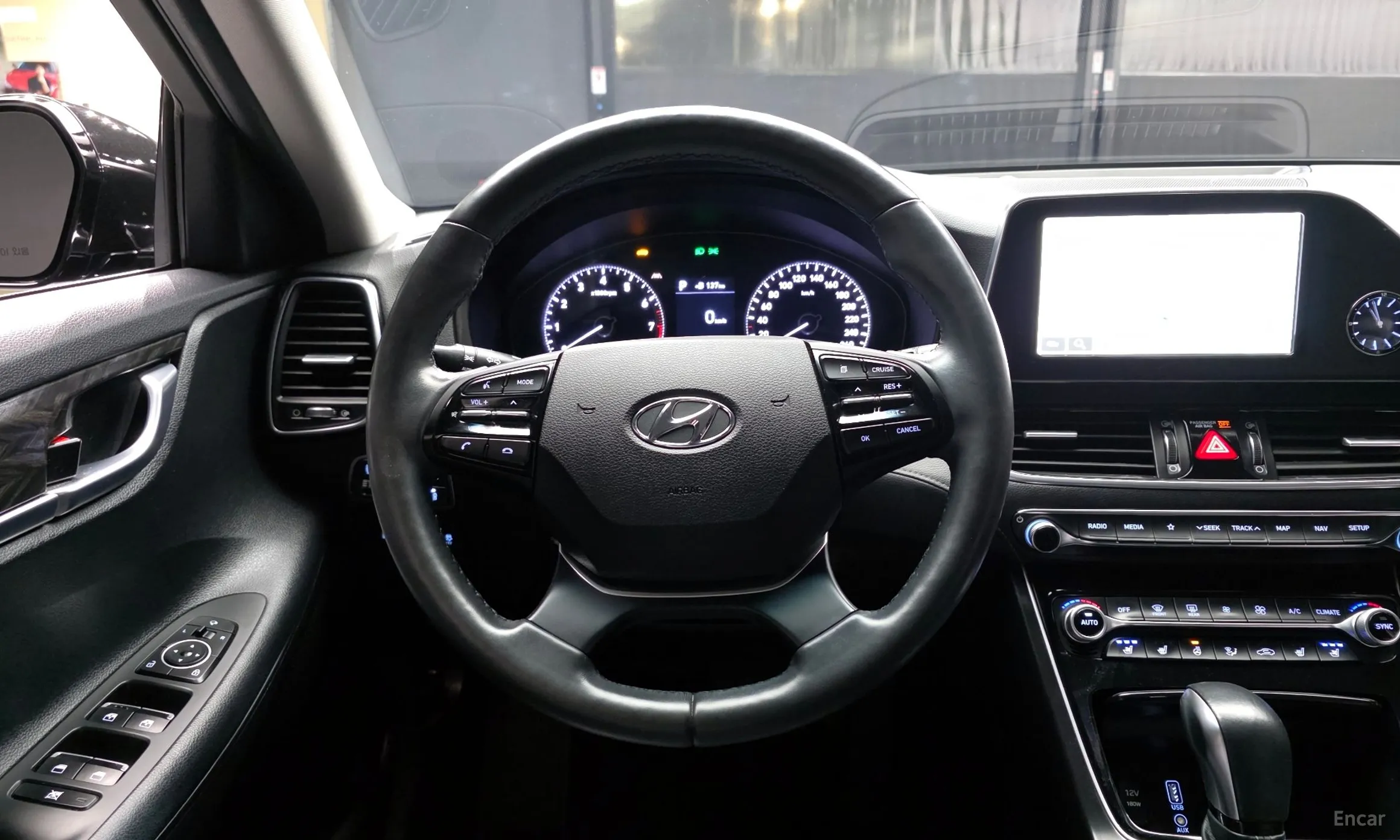 Hyundai Grandeur IG превью 13