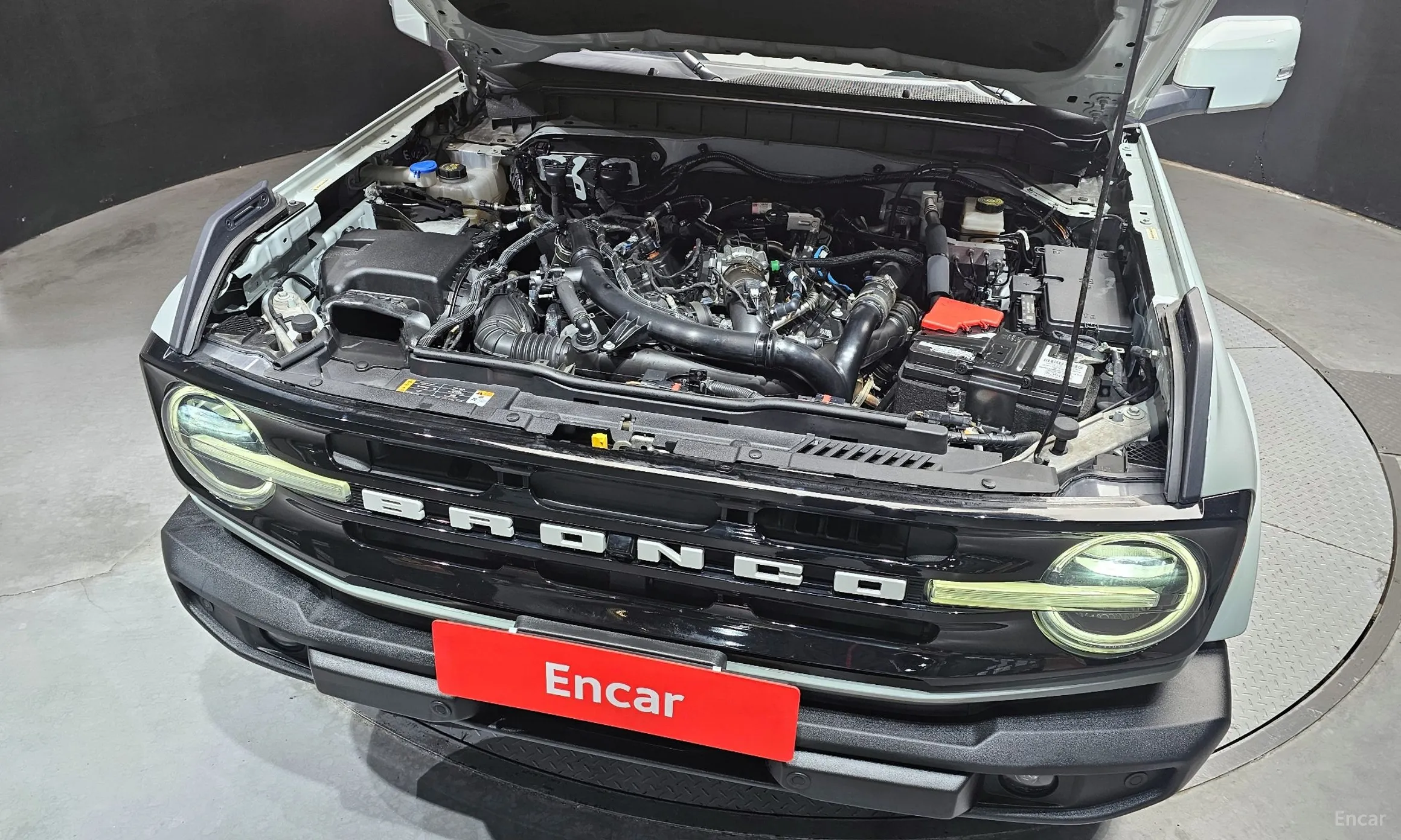 Ford Bronco 6th Generation превью 6