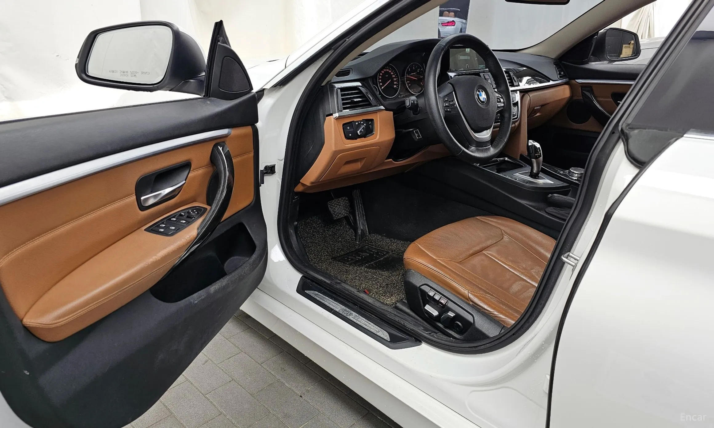 BMW Series 4 (F32) превью 10