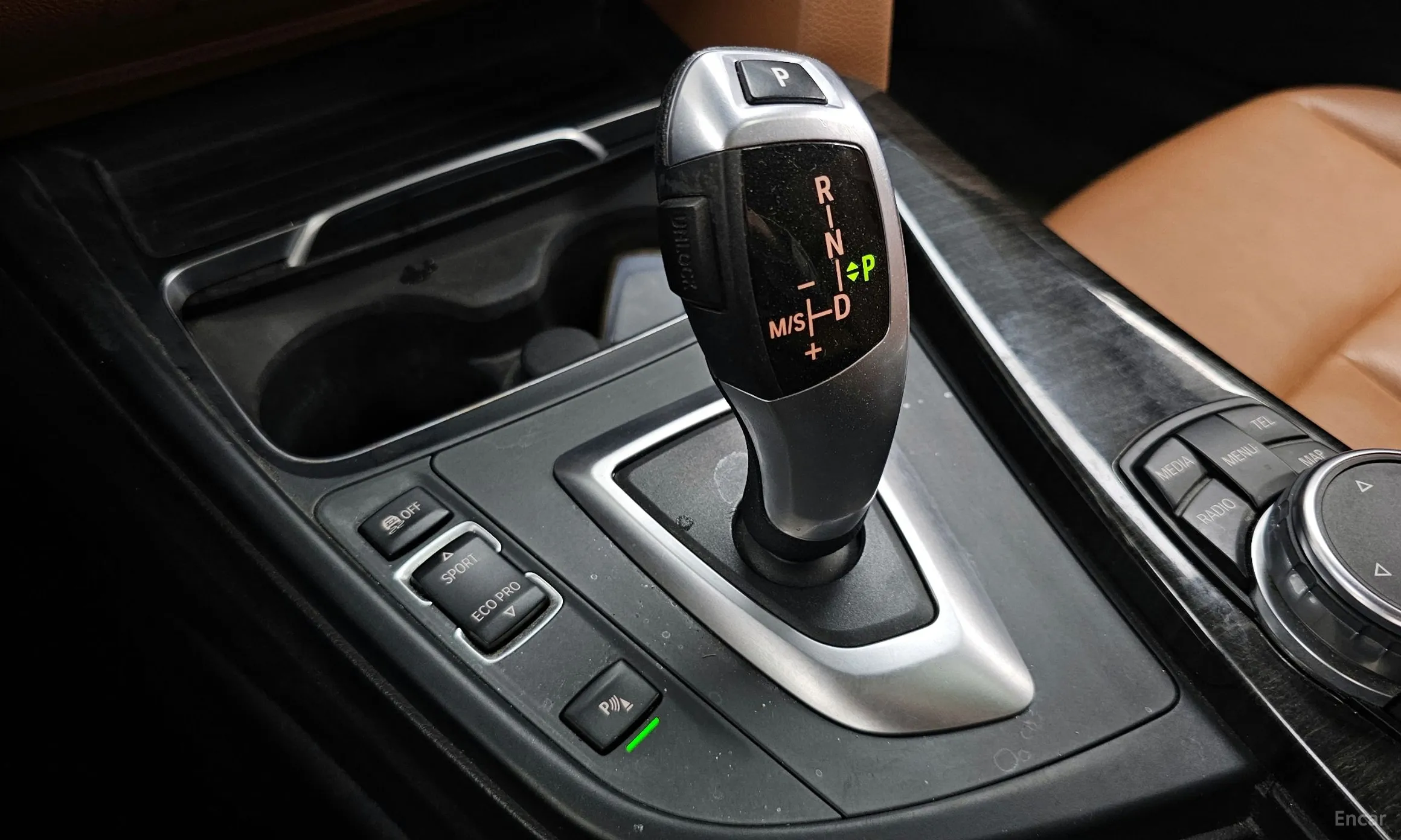 BMW Series 4 (F32) превью 9
