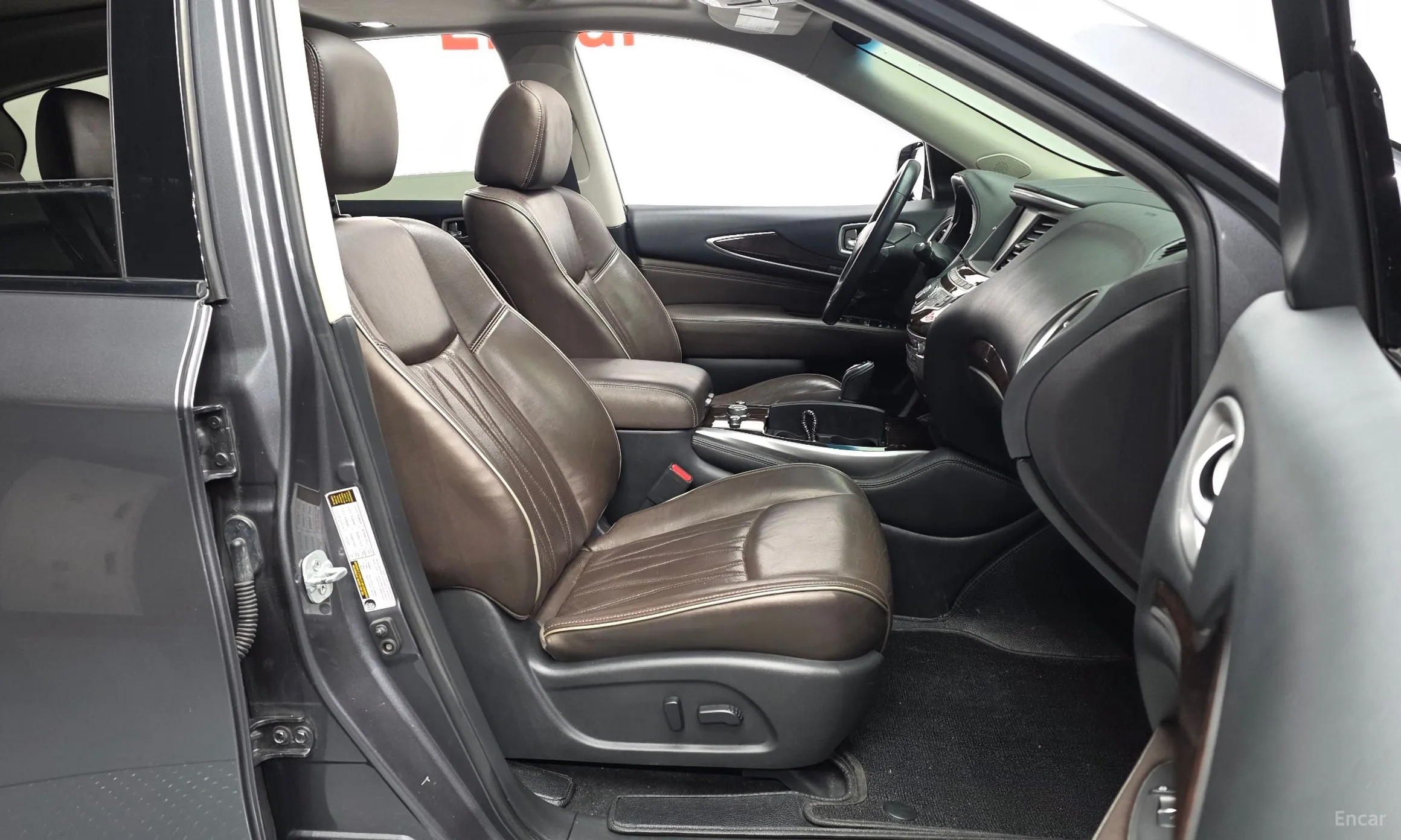 Infiniti QX60 превью 11