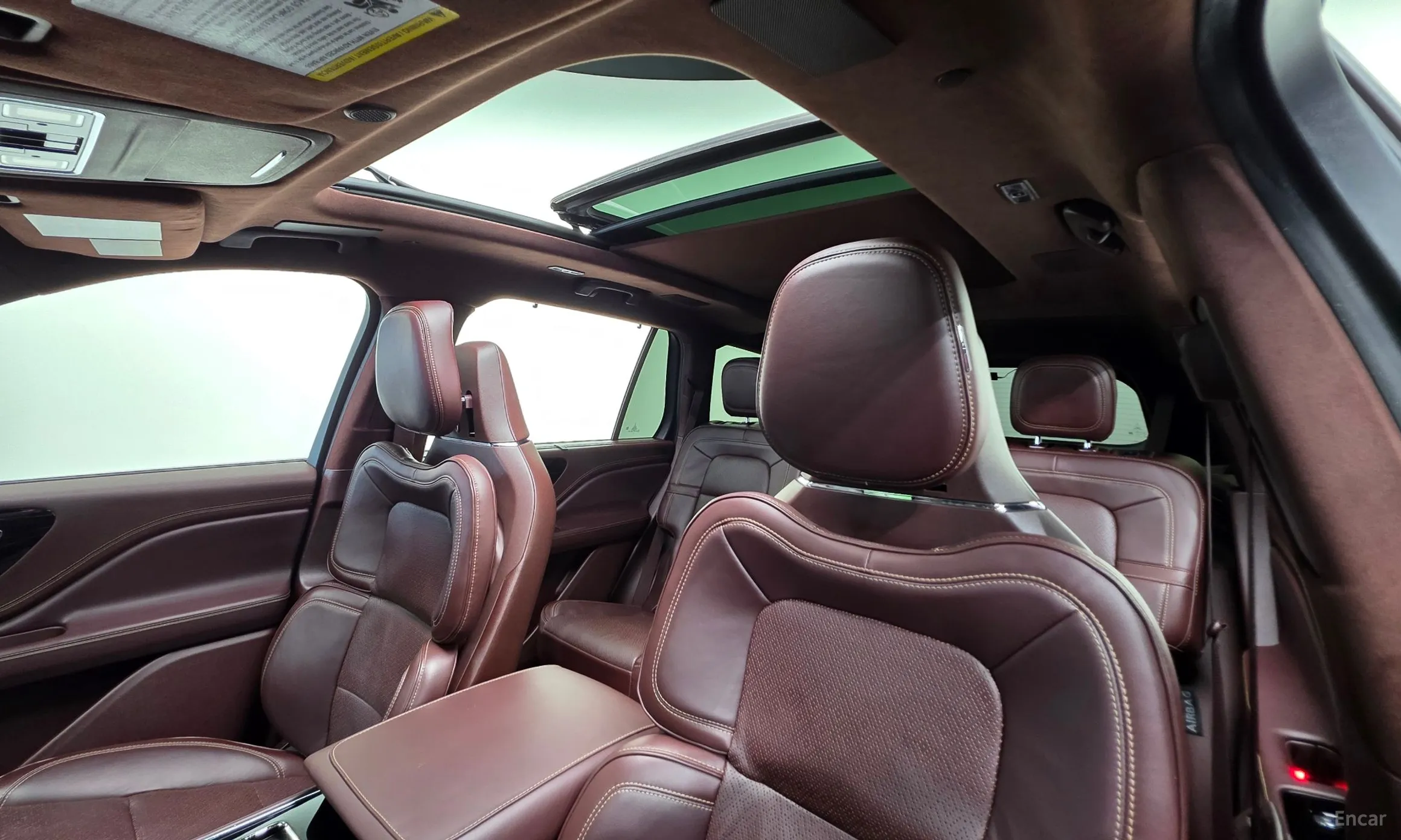 Lincoln Aviator 2nd Generation превью 11