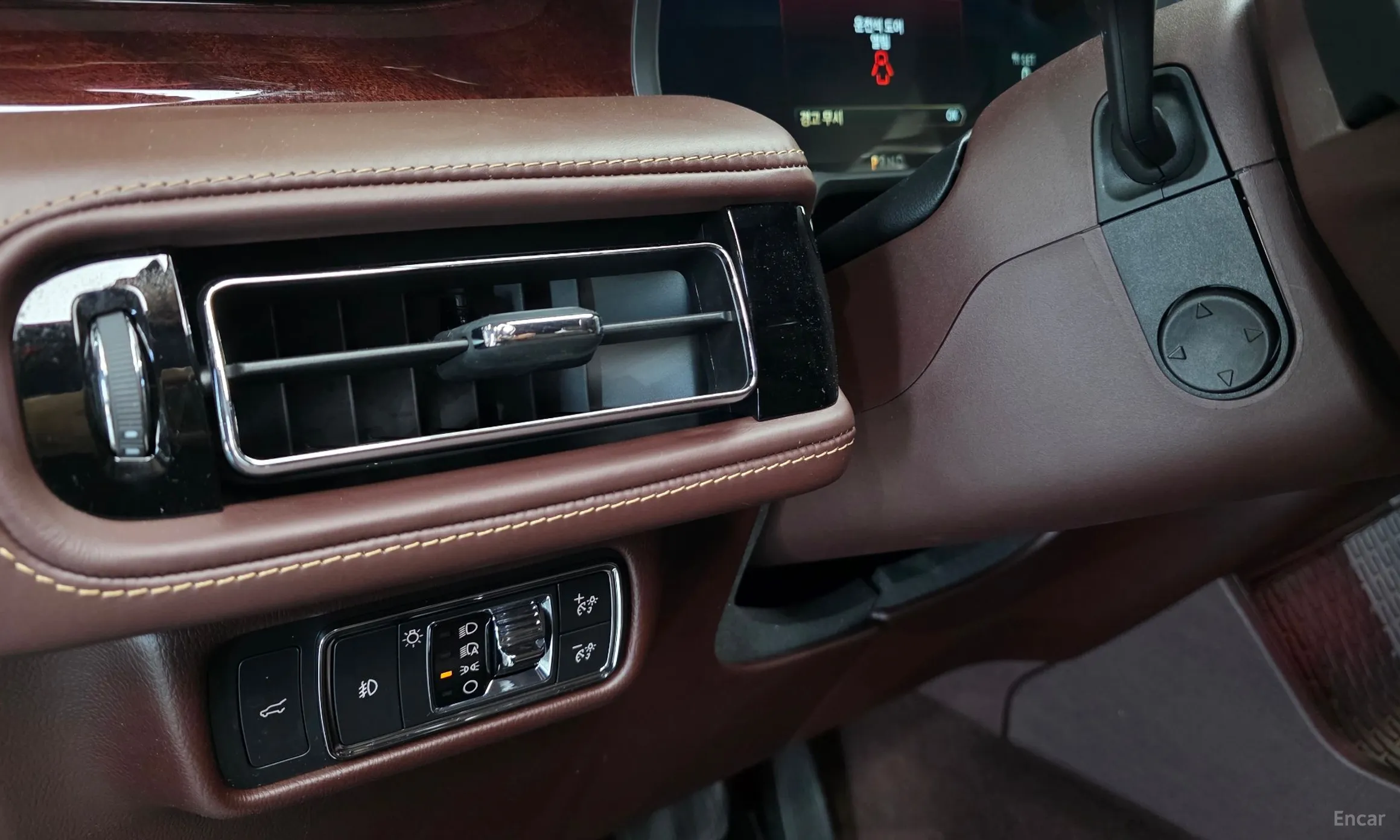 Lincoln Aviator 2nd Generation превью 14