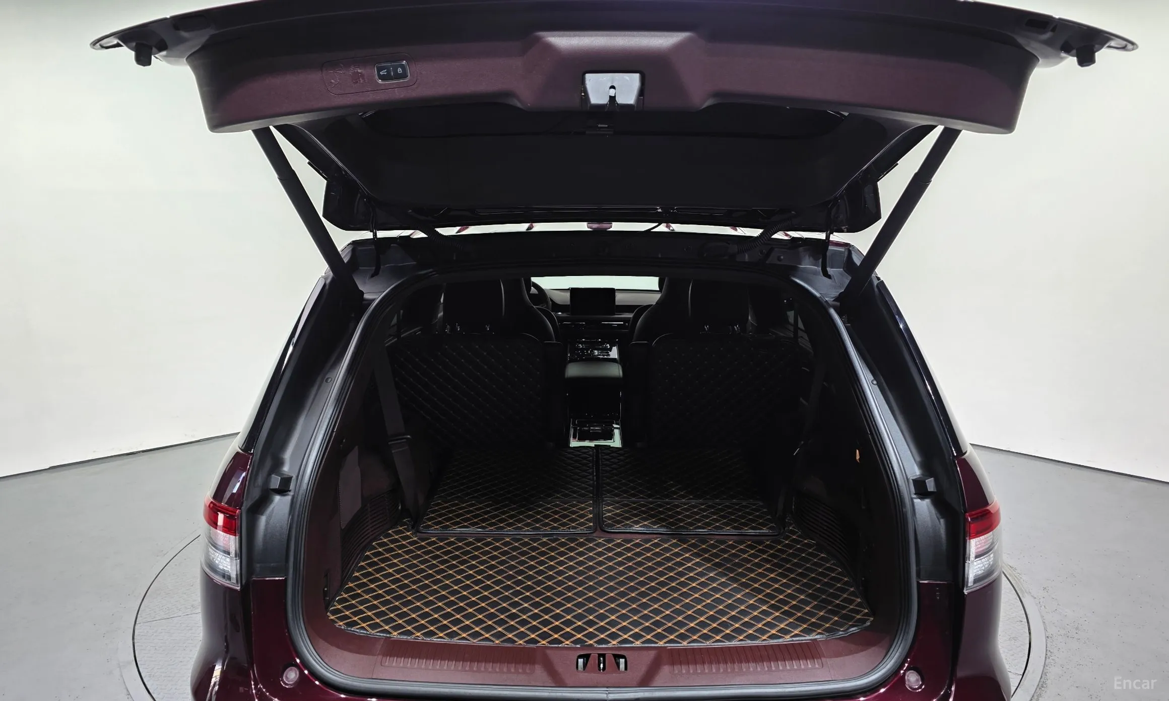Lincoln Aviator 2nd Generation превью 20