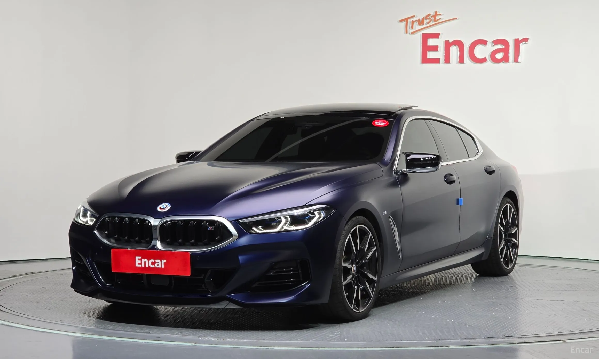 BMW 8-series (G15)