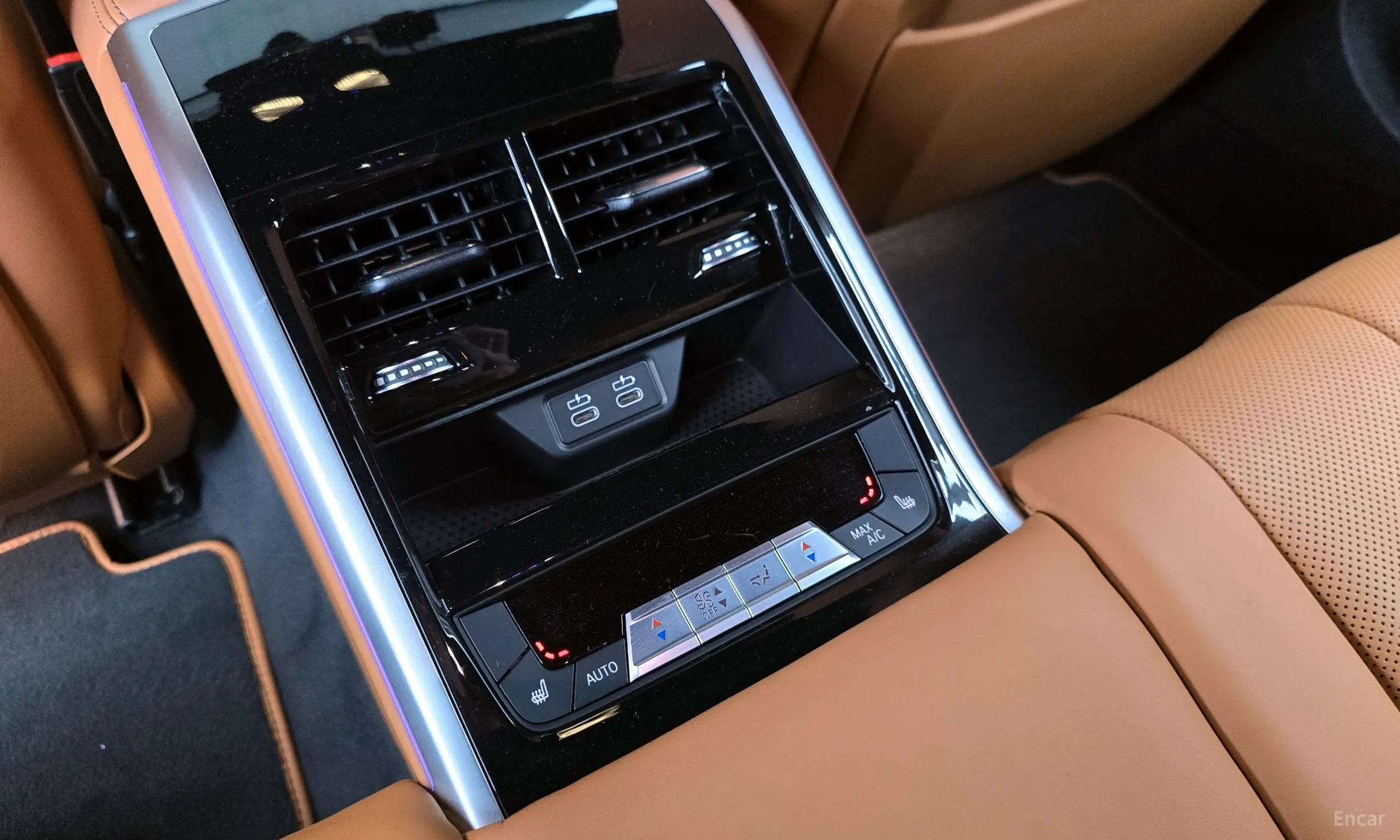 BMW 8-series (G15) превью 19