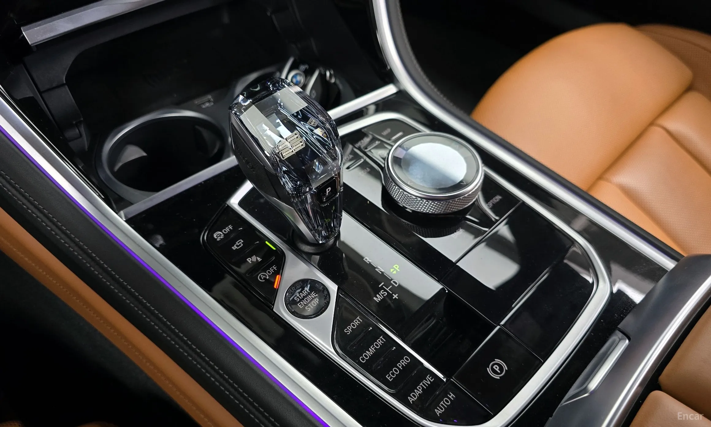 BMW 8-series (G15) превью 9