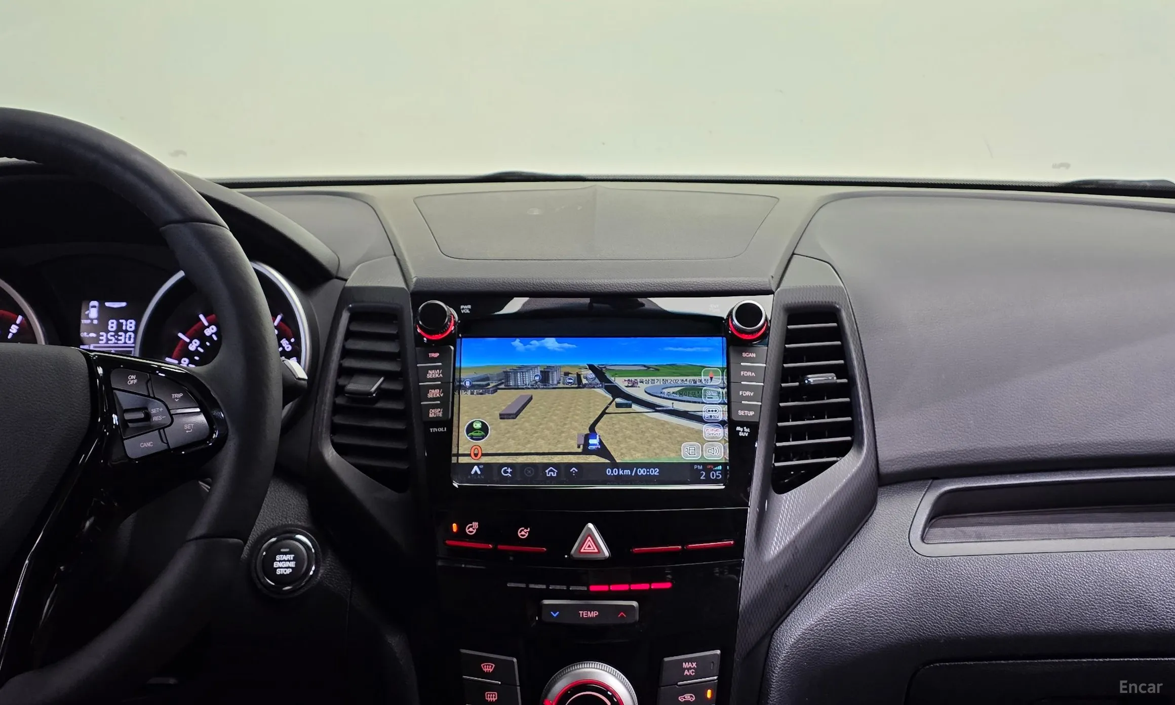 KG Mobility (SsangYong) Tivoli Air превью 16