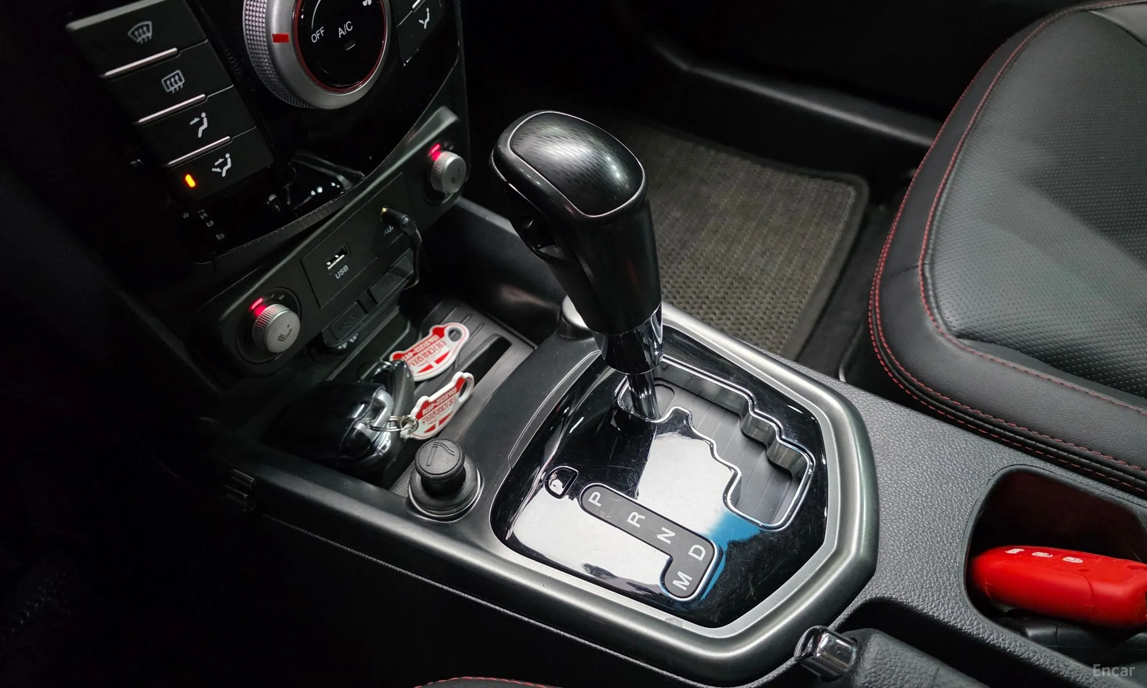 KG Mobility (SsangYong) Tivoli Air превью 9