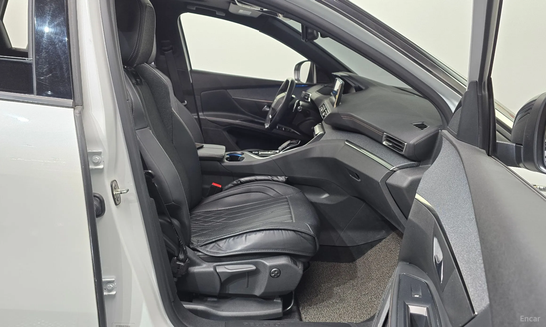 Peugeot 5008 2nd generation превью 11