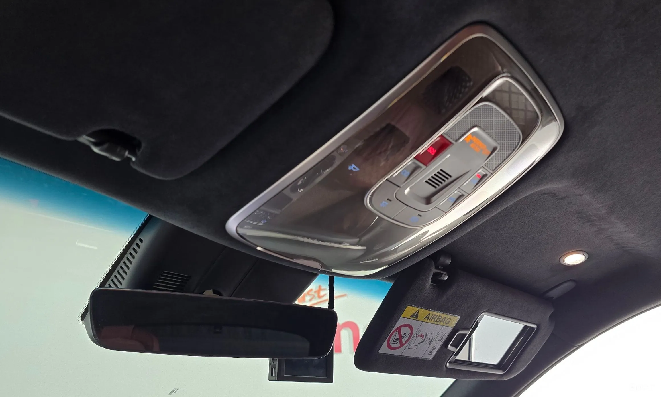 Genesis GV80 превью 18