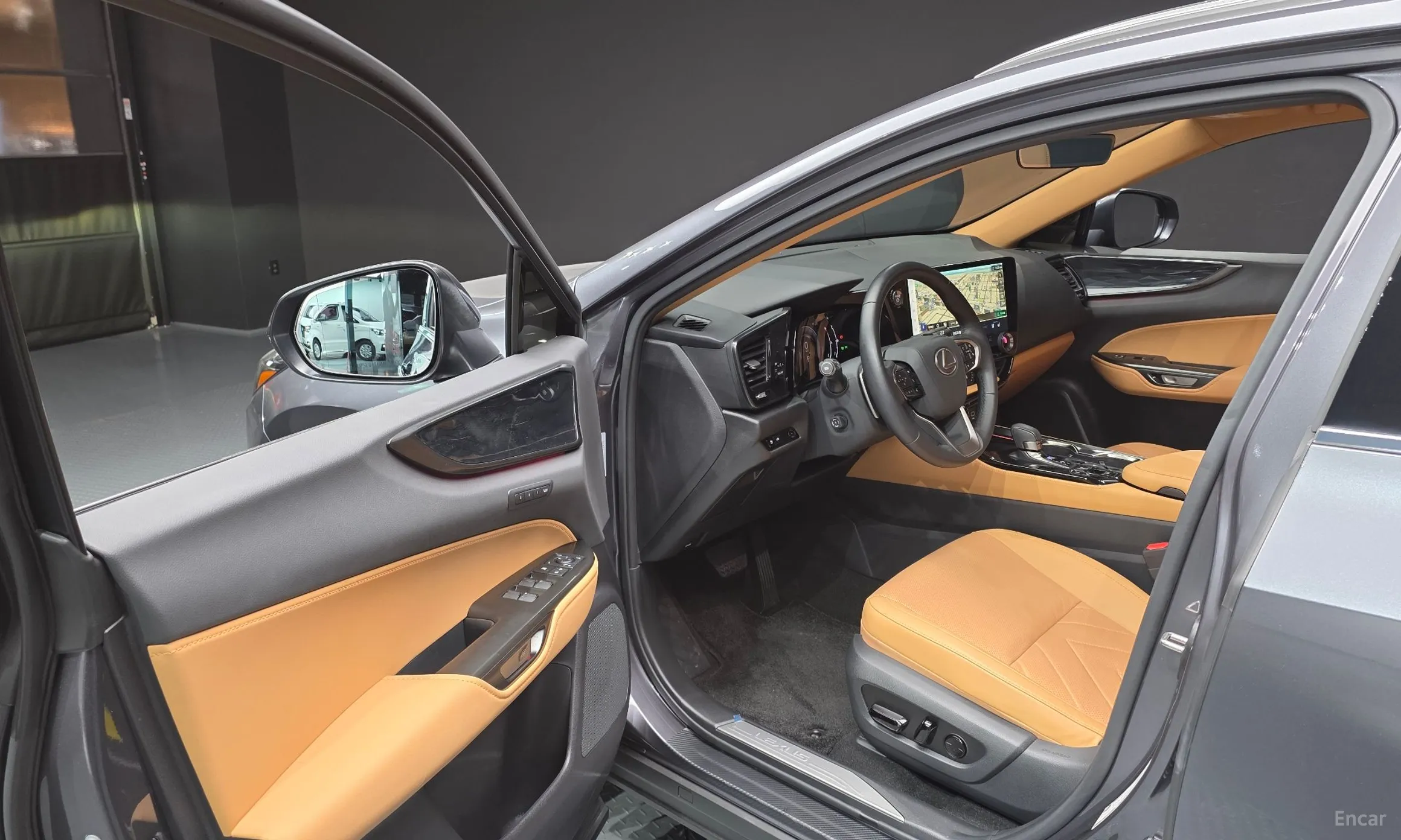 Lexus NX350h Gen 2 превью 10