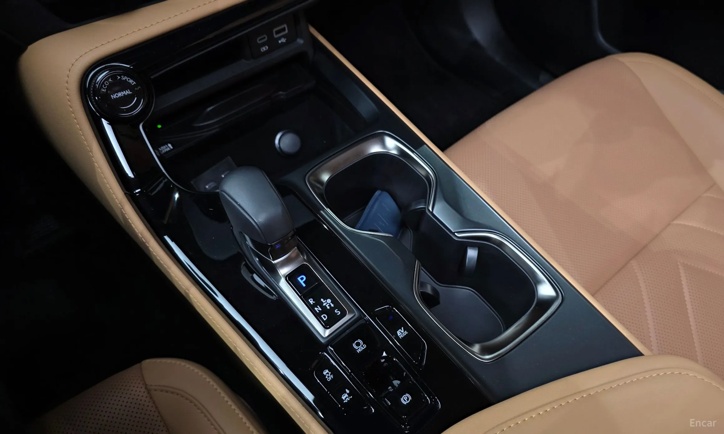 Lexus NX350h Gen 2 превью 9
