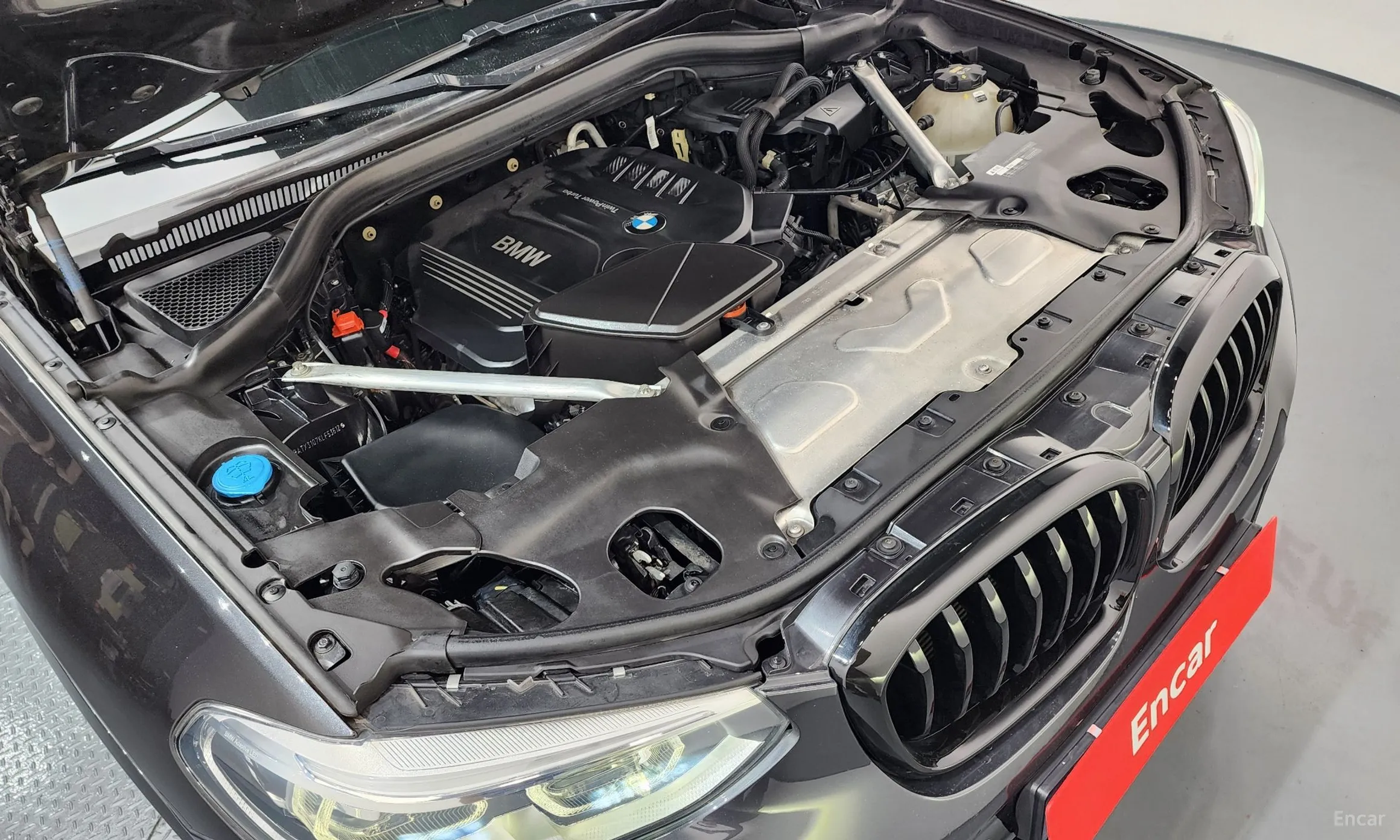 BMW X3 (G01) превью 6