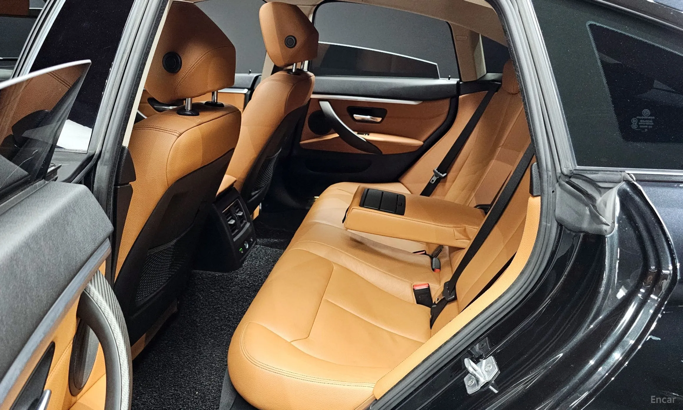 BMW Series 4 (F32) превью 11