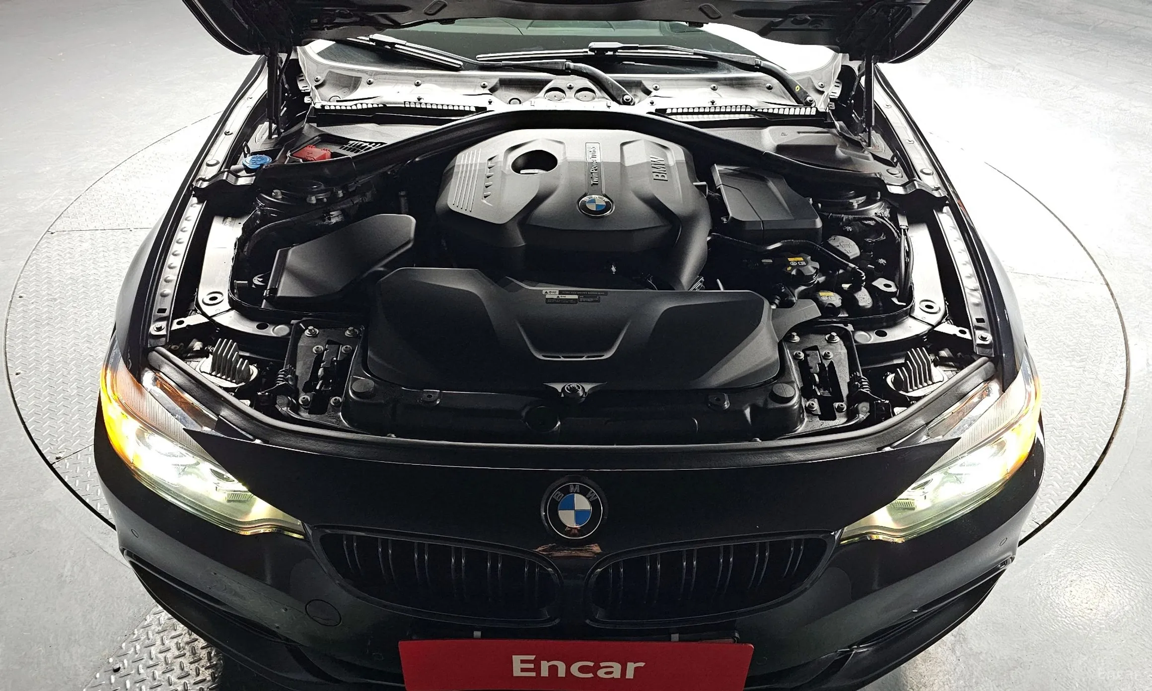 BMW Series 4 (F32) превью 6