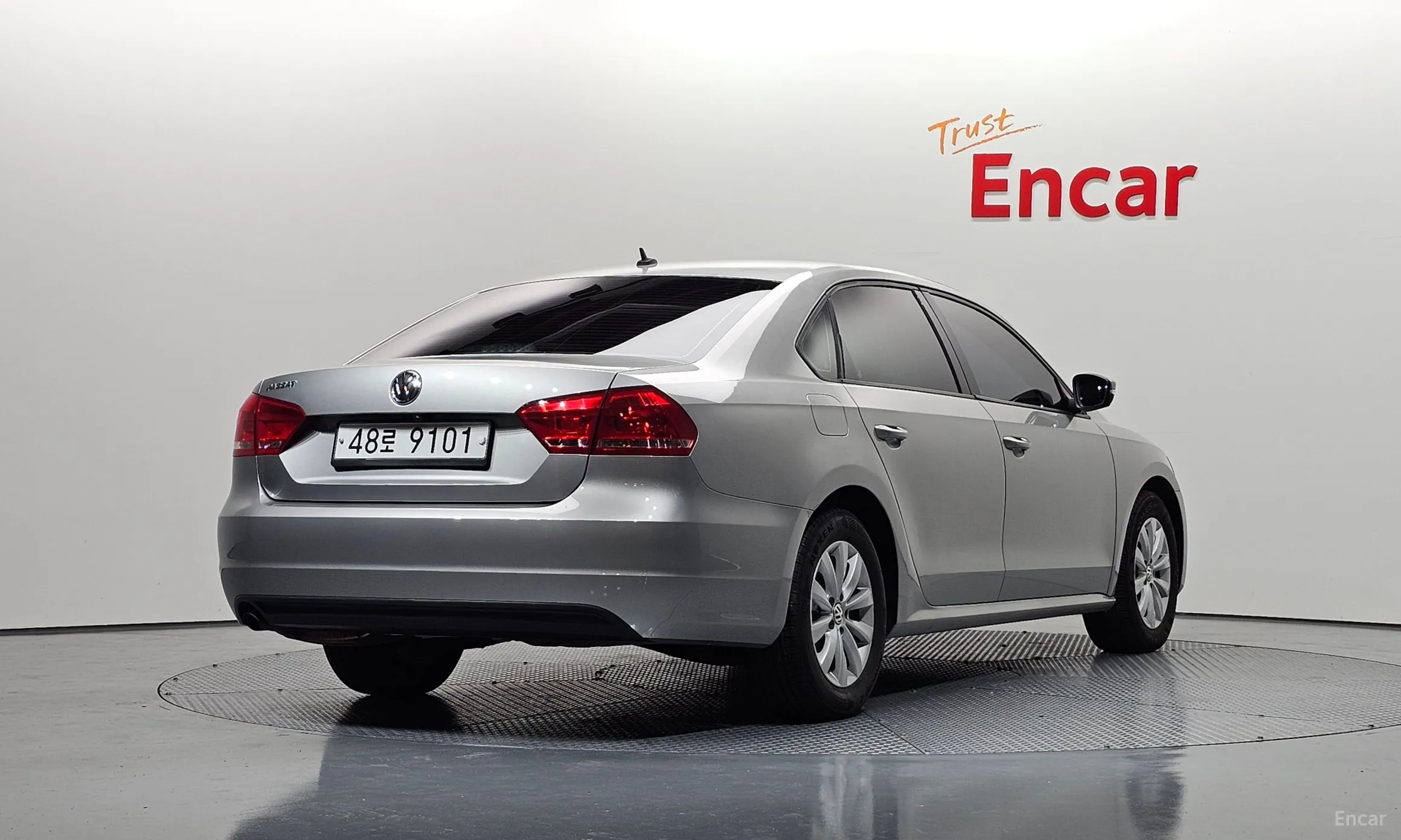 Volkswagen The New Passat превью 2
