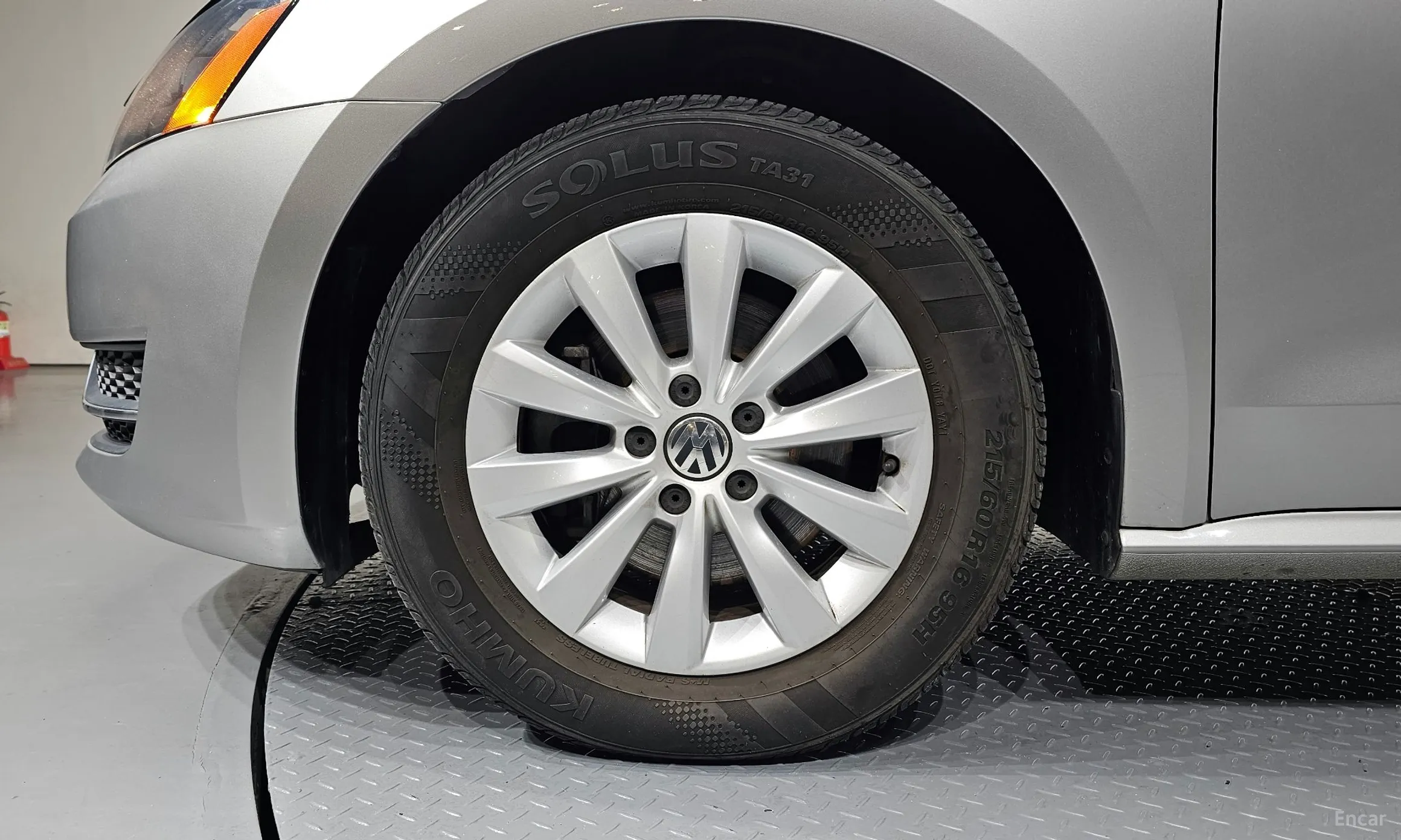 Volkswagen The New Passat превью 5