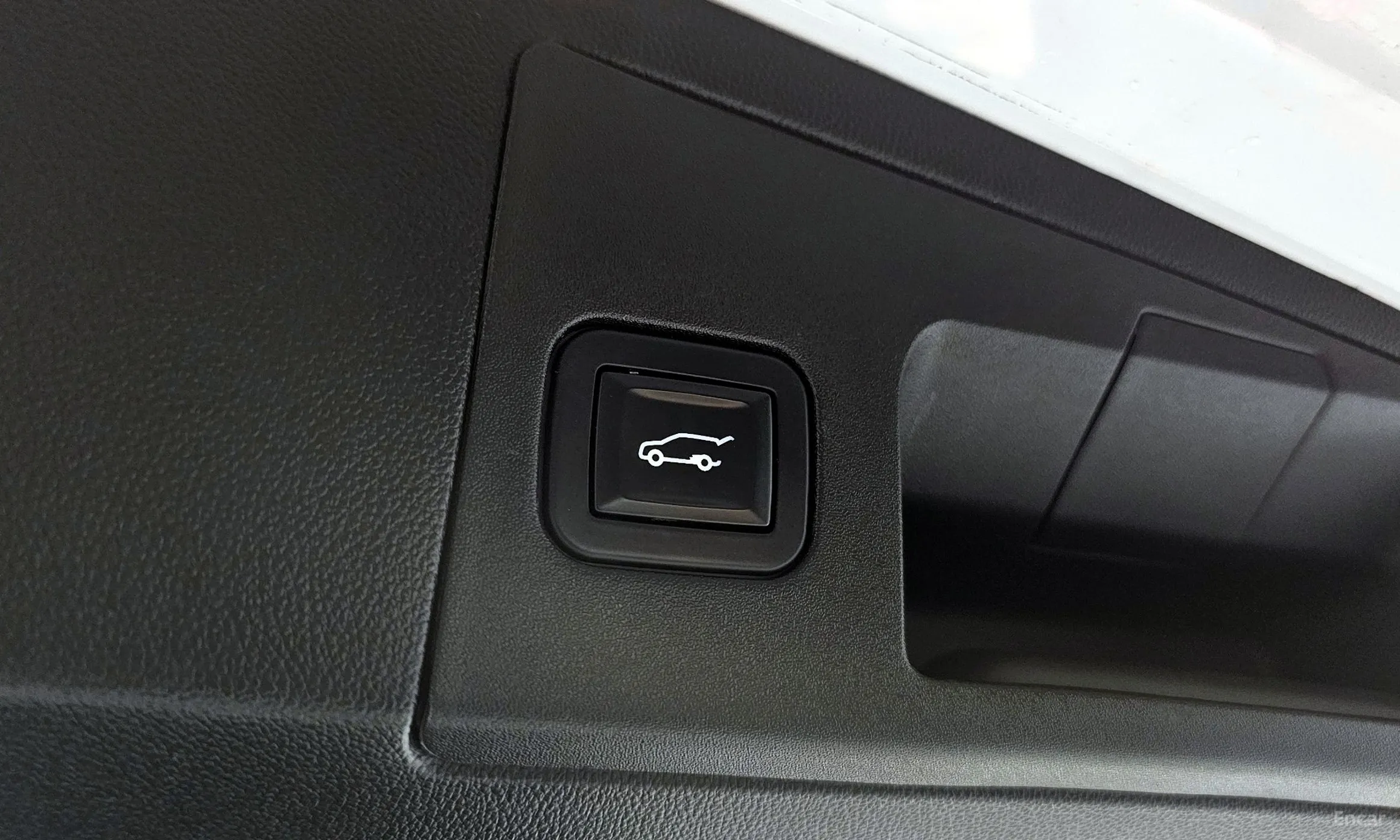 Cadillac XT5 превью 20