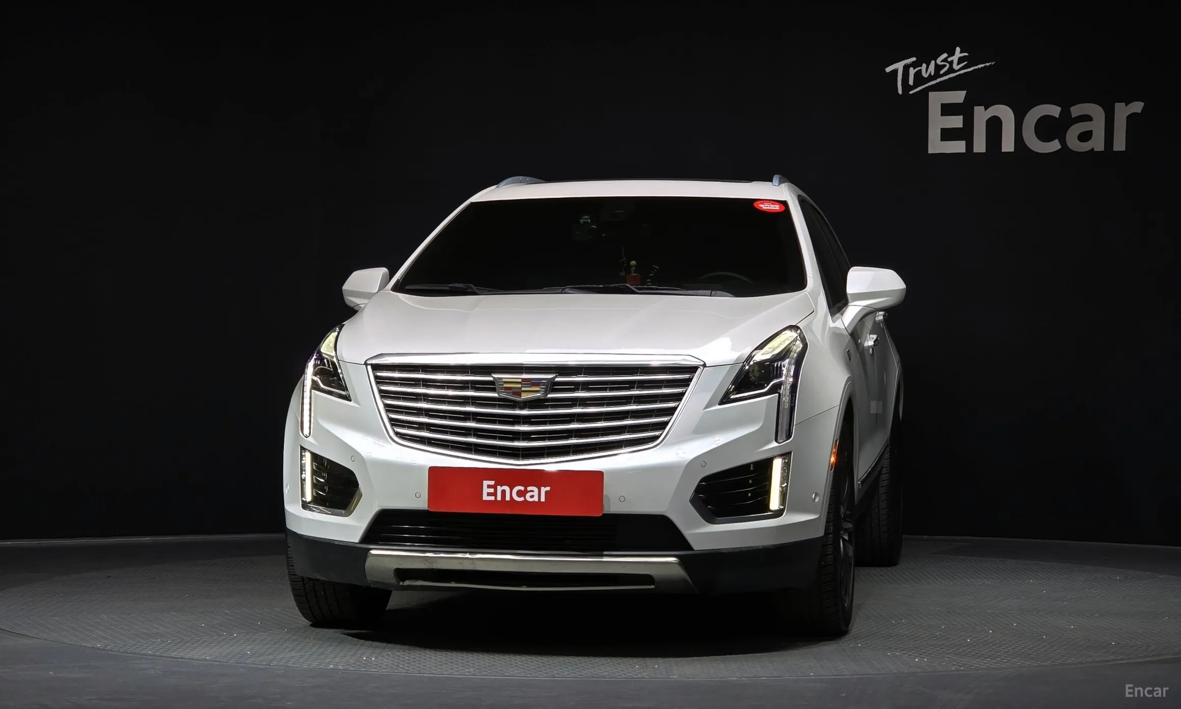 Cadillac XT5 превью 3