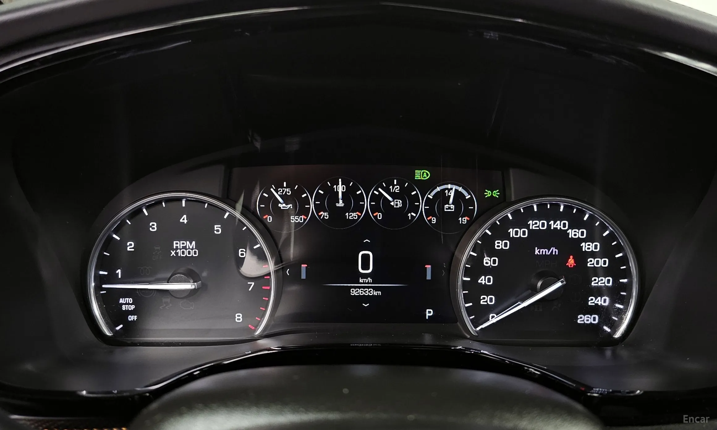 Cadillac XT5 превью 8