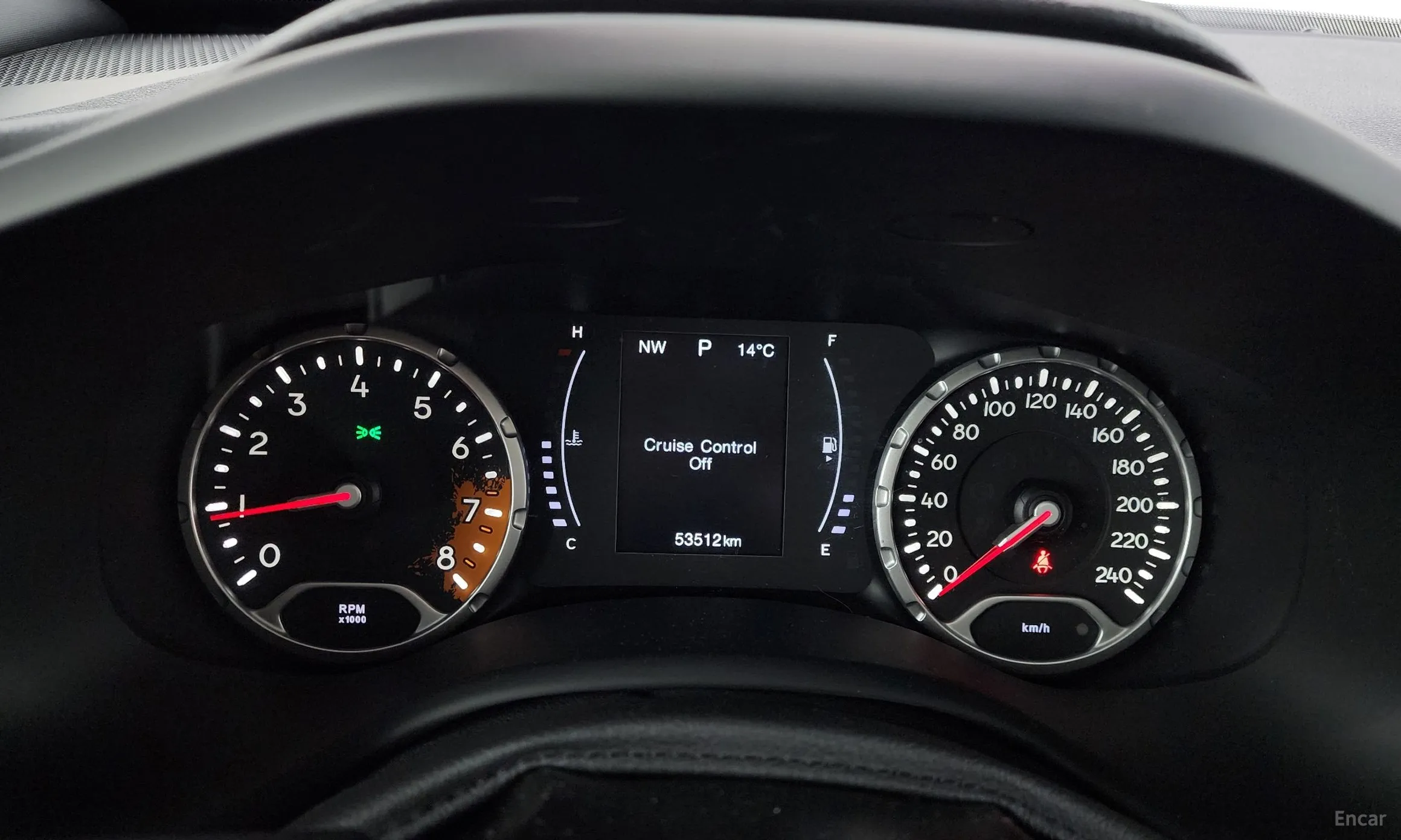 Jeep Renegade превью 8