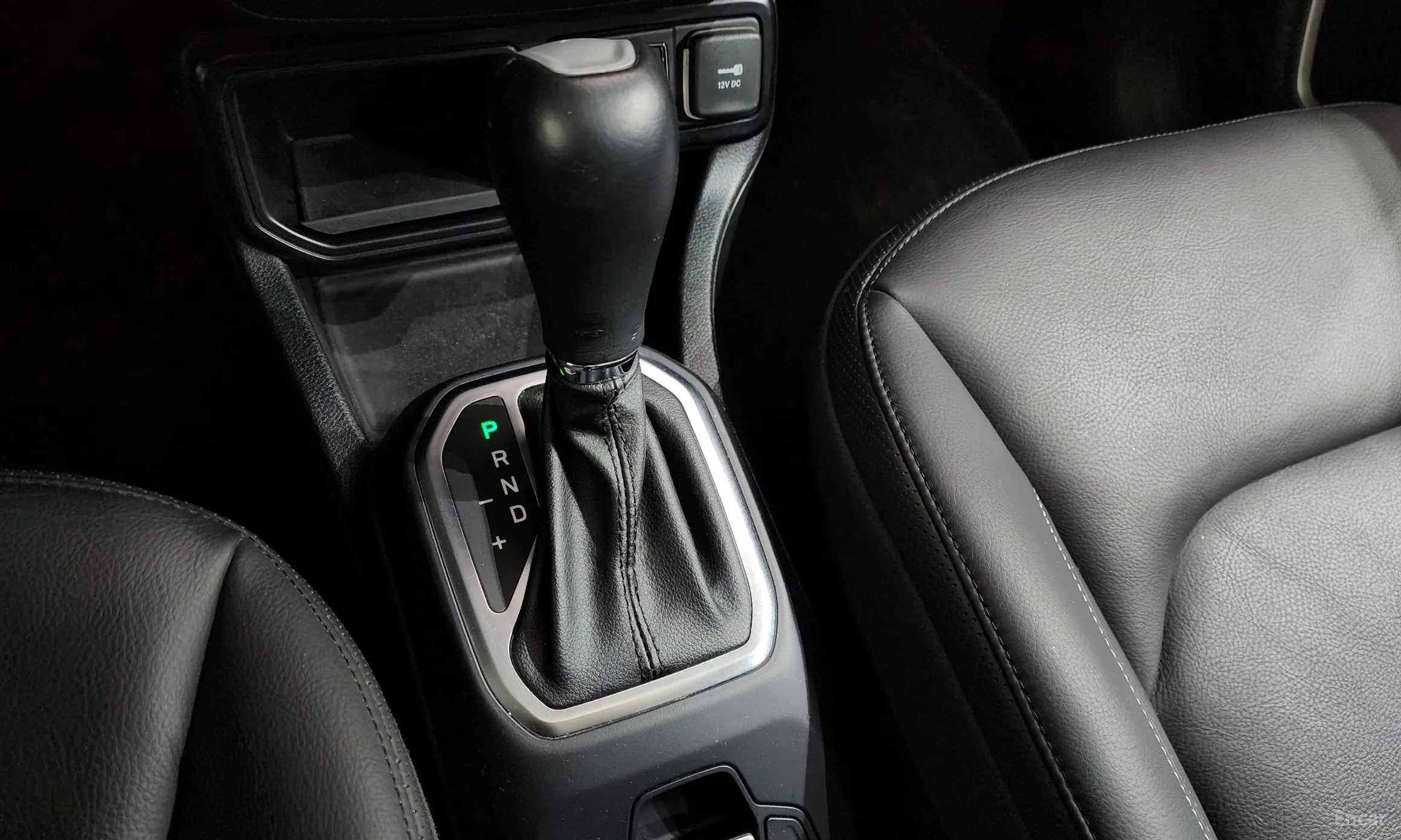 Jeep Renegade превью 9