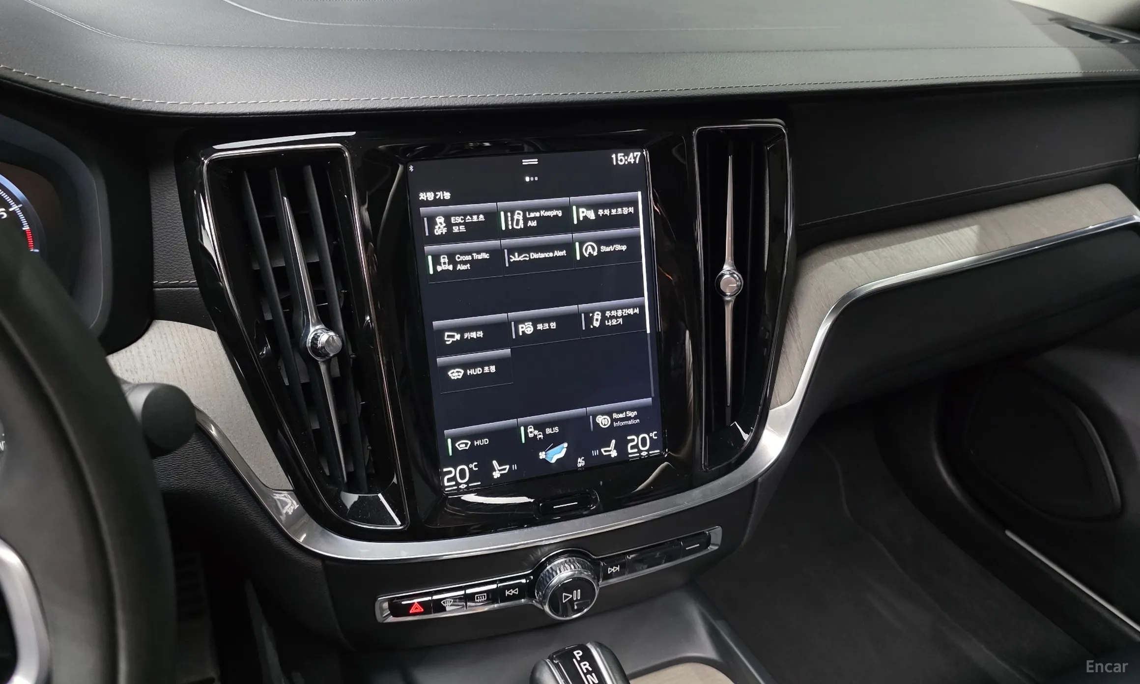 Volvo S60 3rd Generation превью 14