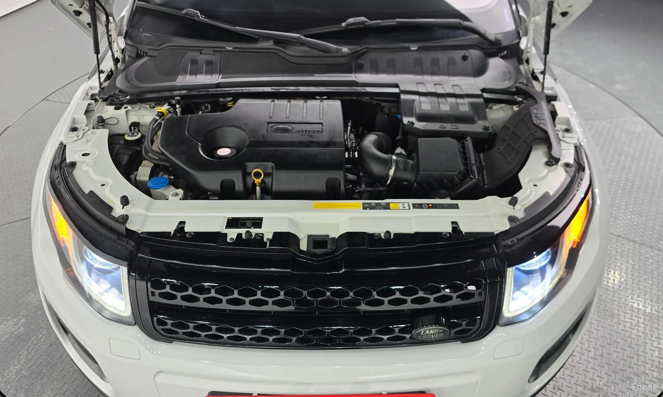 Land Rover Range Rover Evoque превью 6