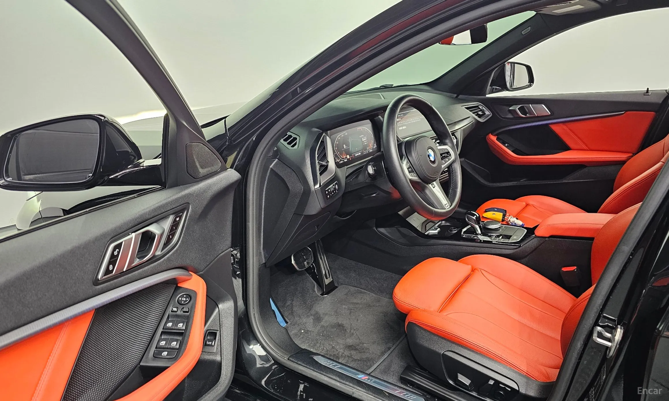 BMW 1 Series (F40) превью 10