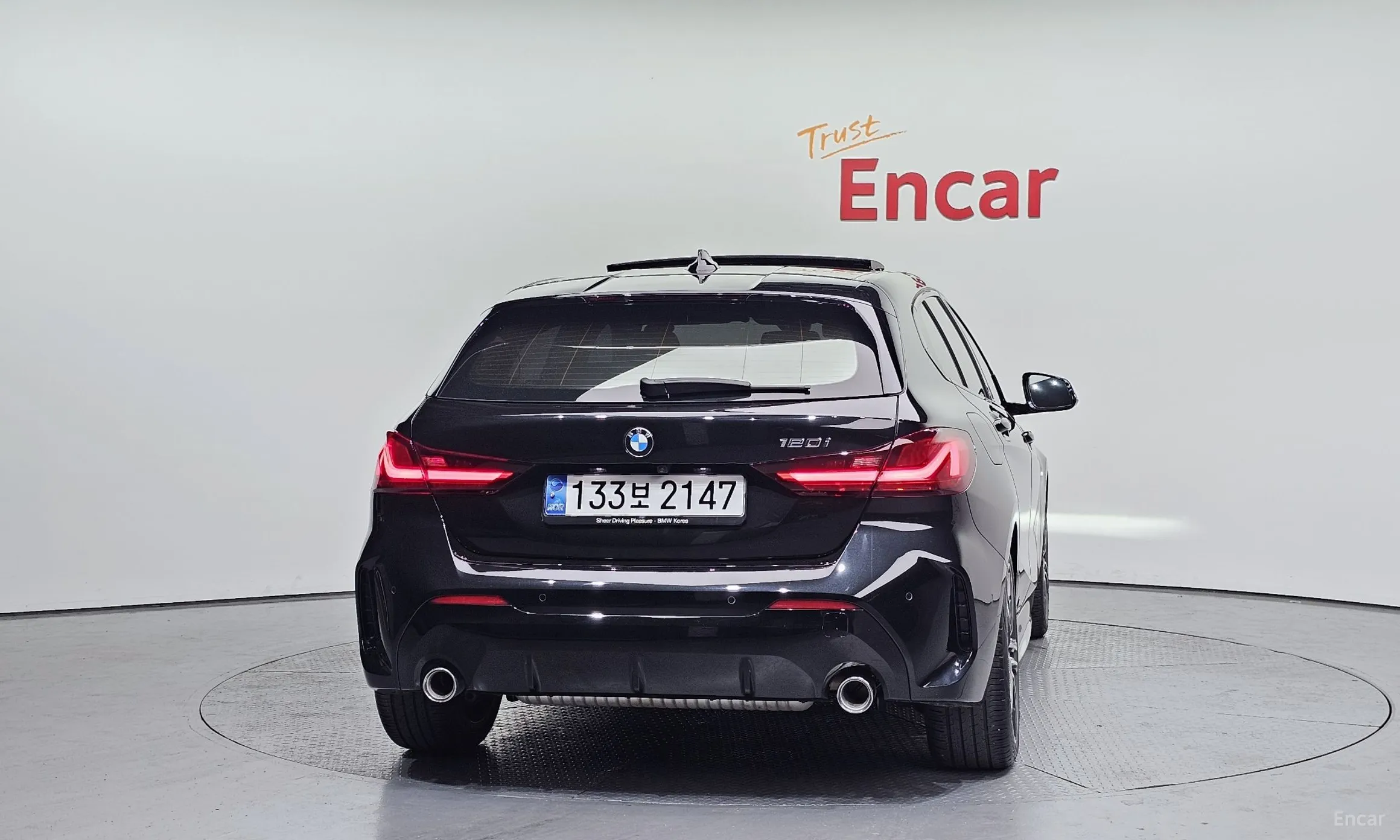 BMW 1 Series (F40) превью 4