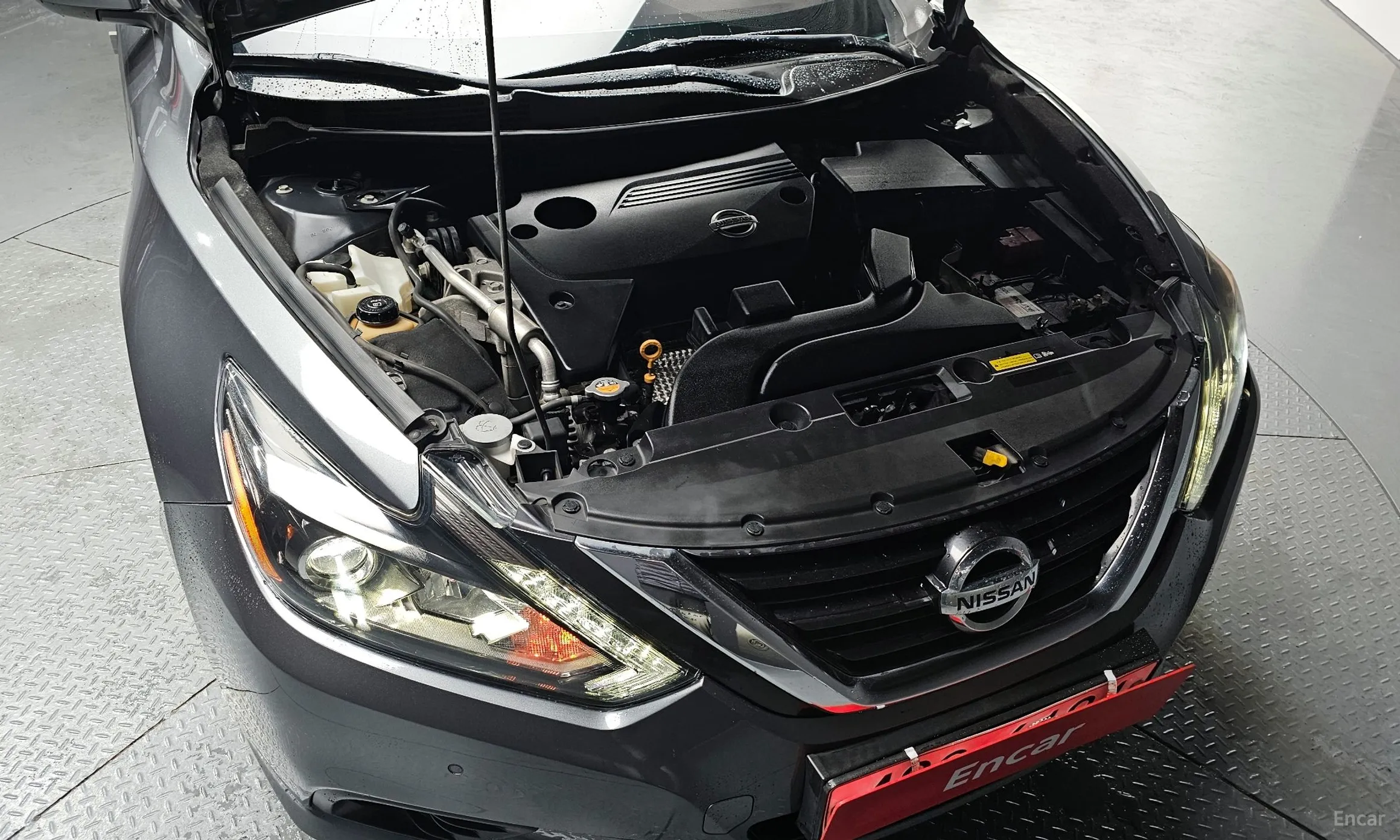 Nissan Altima превью 6