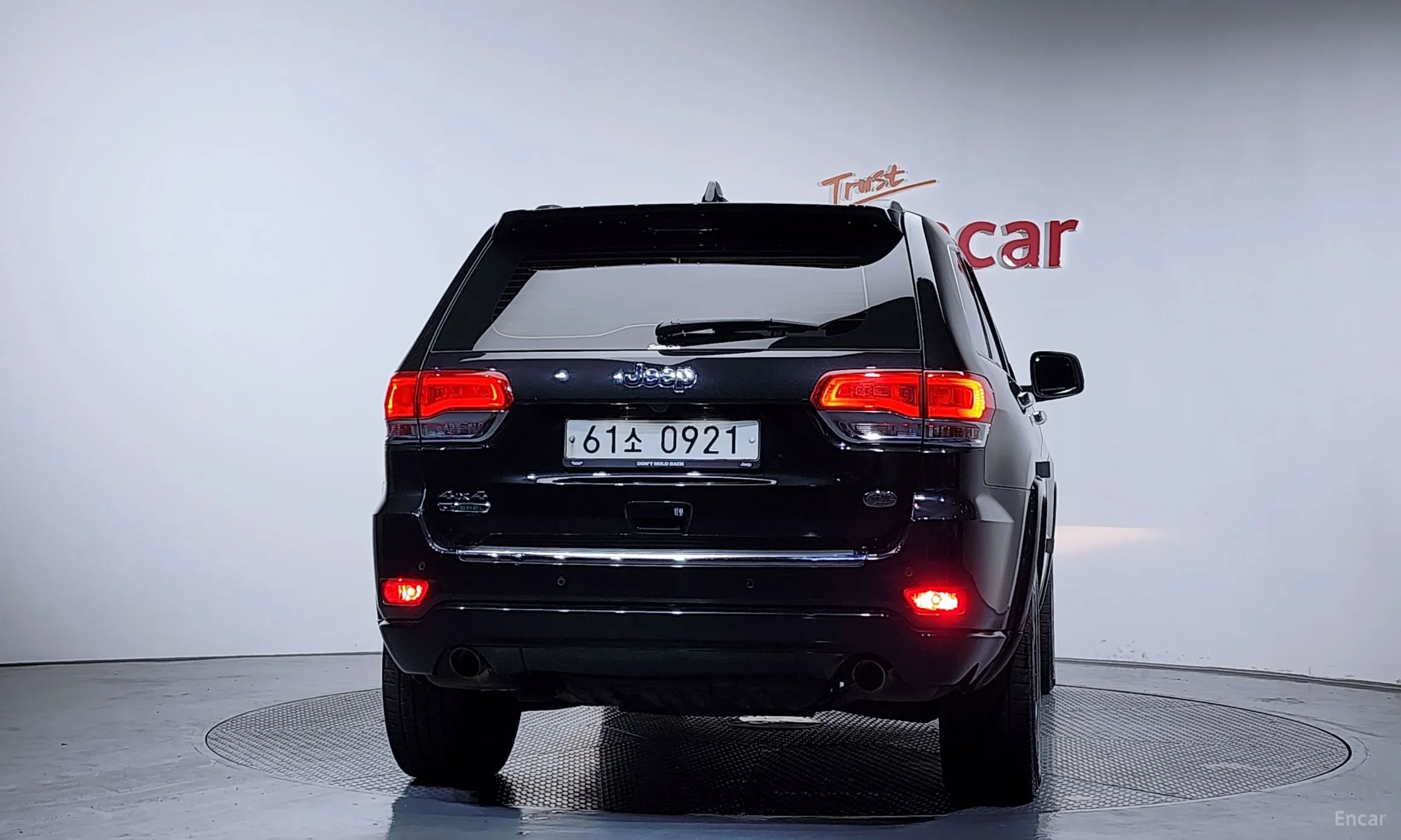 Jeep Grand Cherokee превью 4