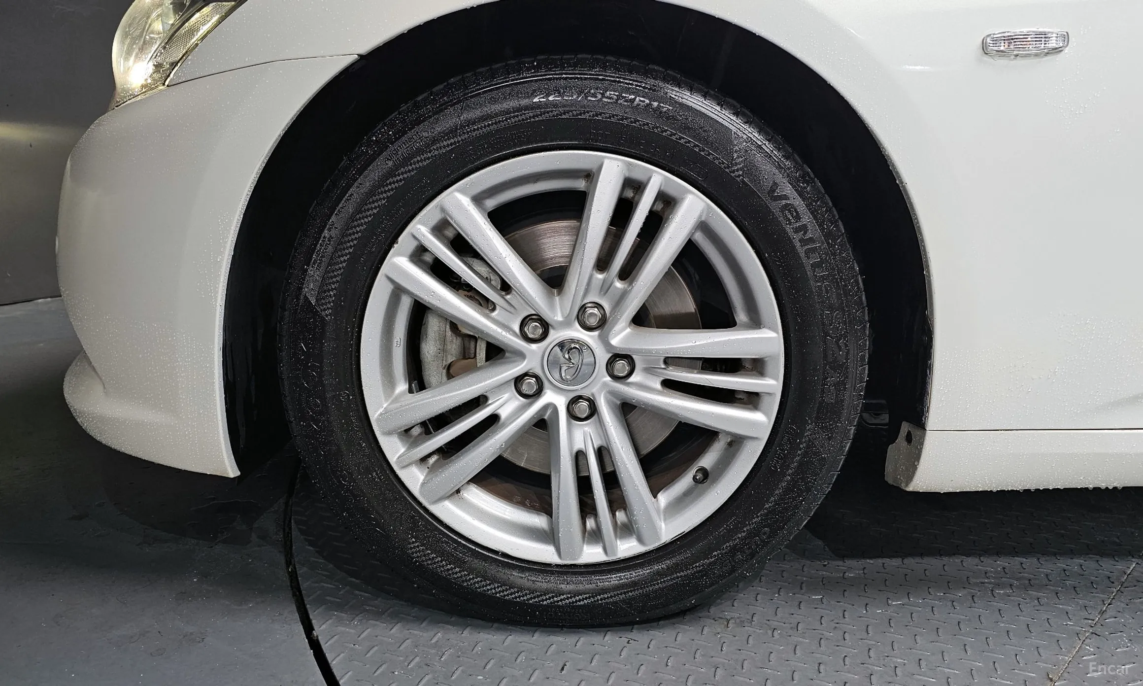 Infiniti G25 превью 5