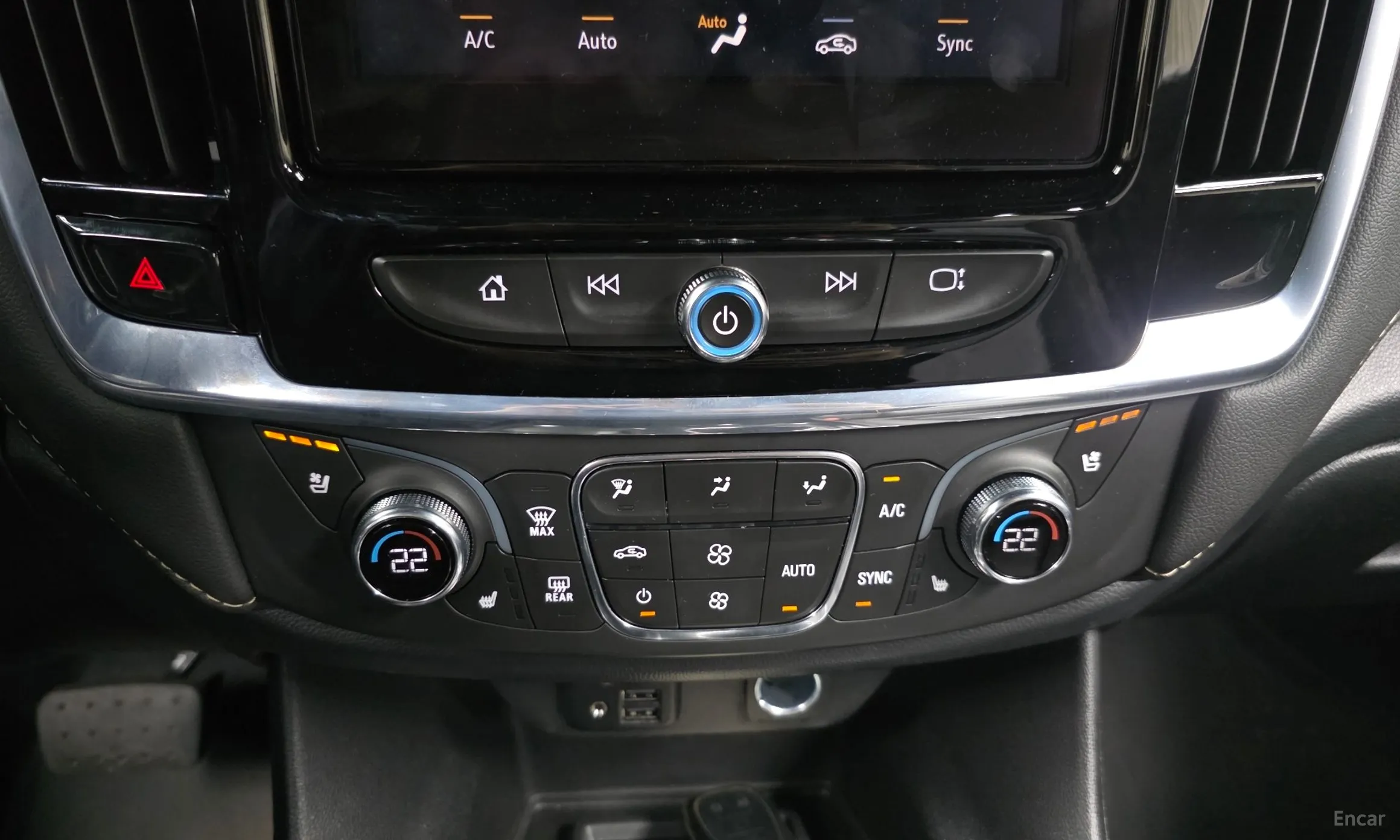 Chevrolet (GM Daewoo) Traverse превью 17