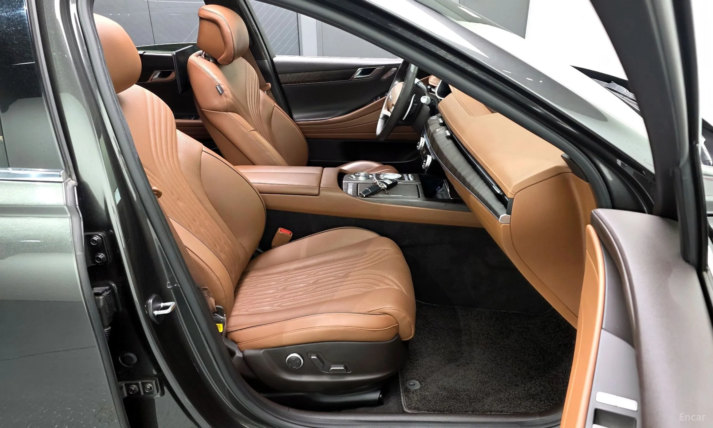 Genesis G80 (RG3) превью 12