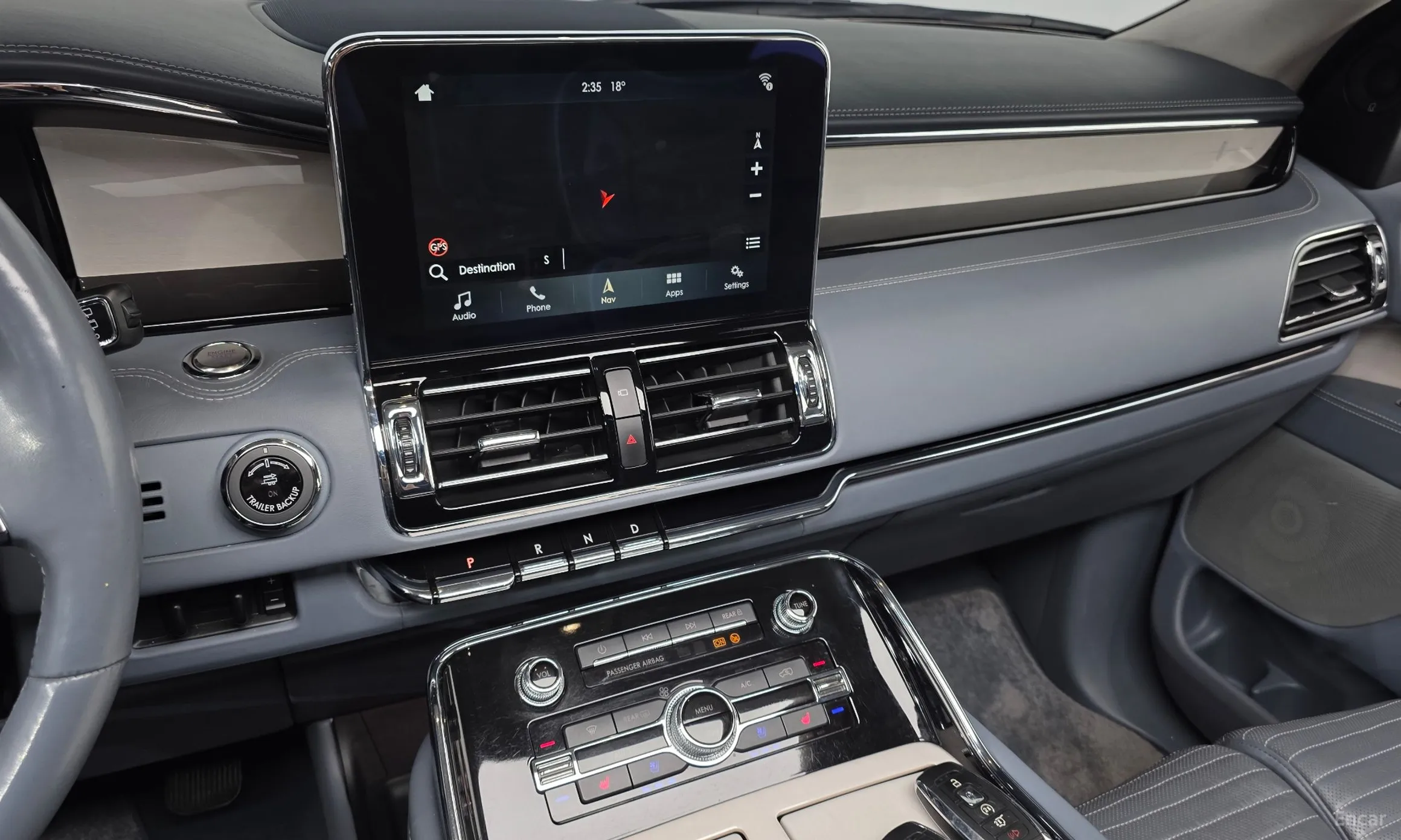 Lincoln Navigator 4th generation превью 15
