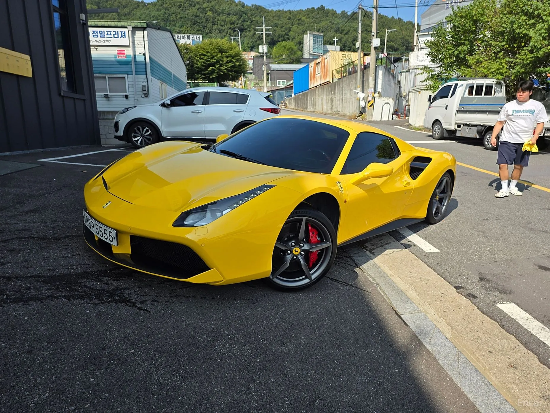 Ferrari 488 Spider превью 4