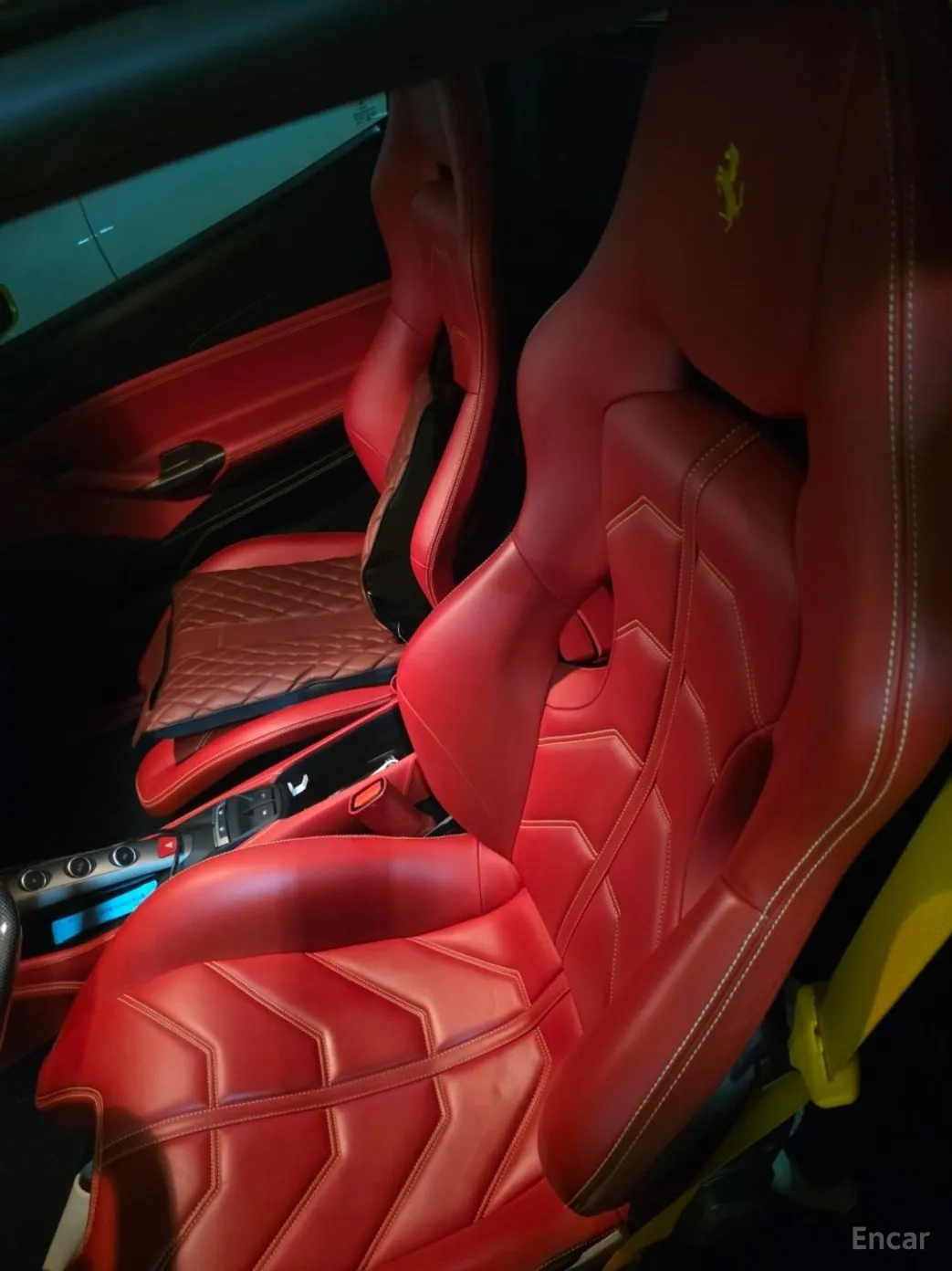Ferrari 488 Spider превью 8