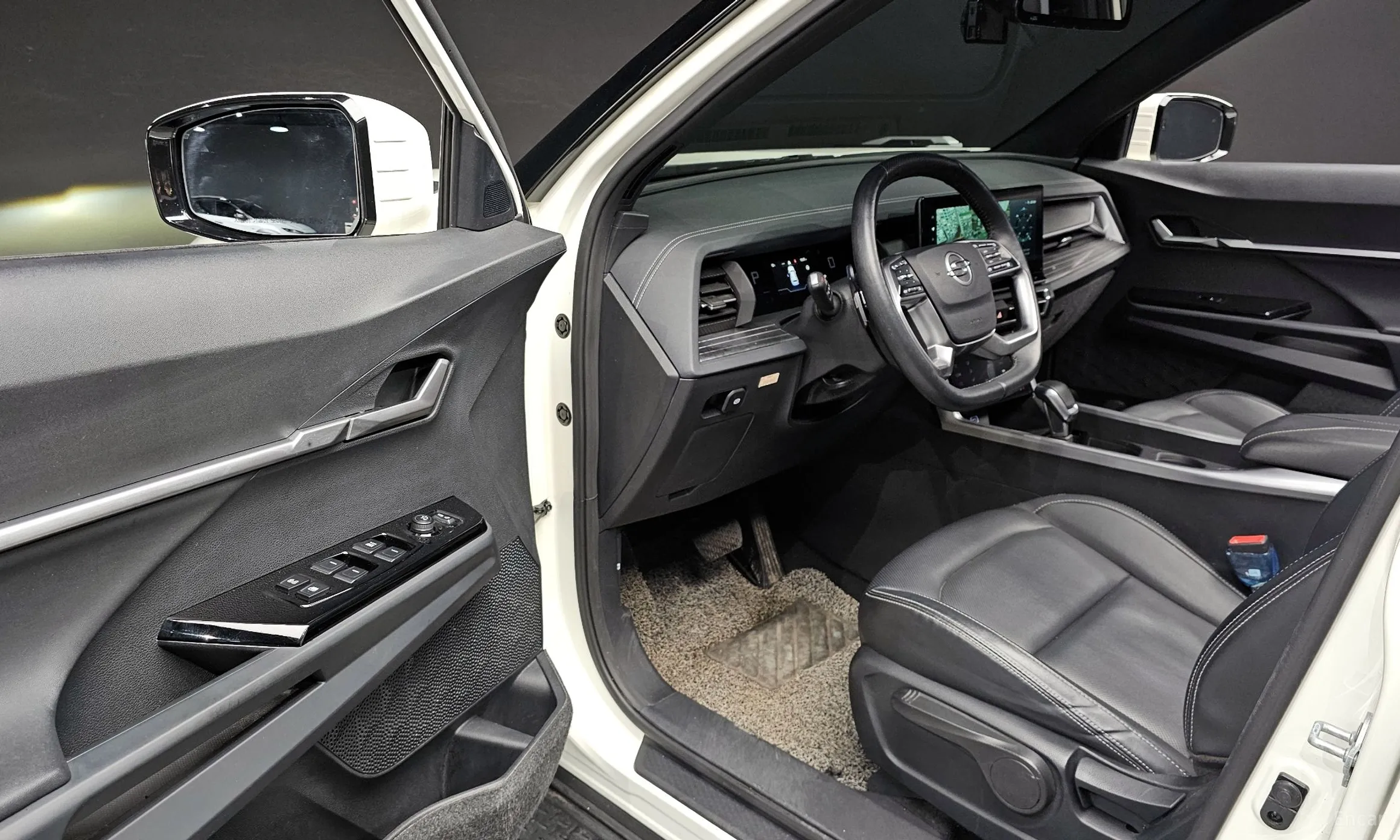 KG Mobility (SsangYong) Torres превью 10