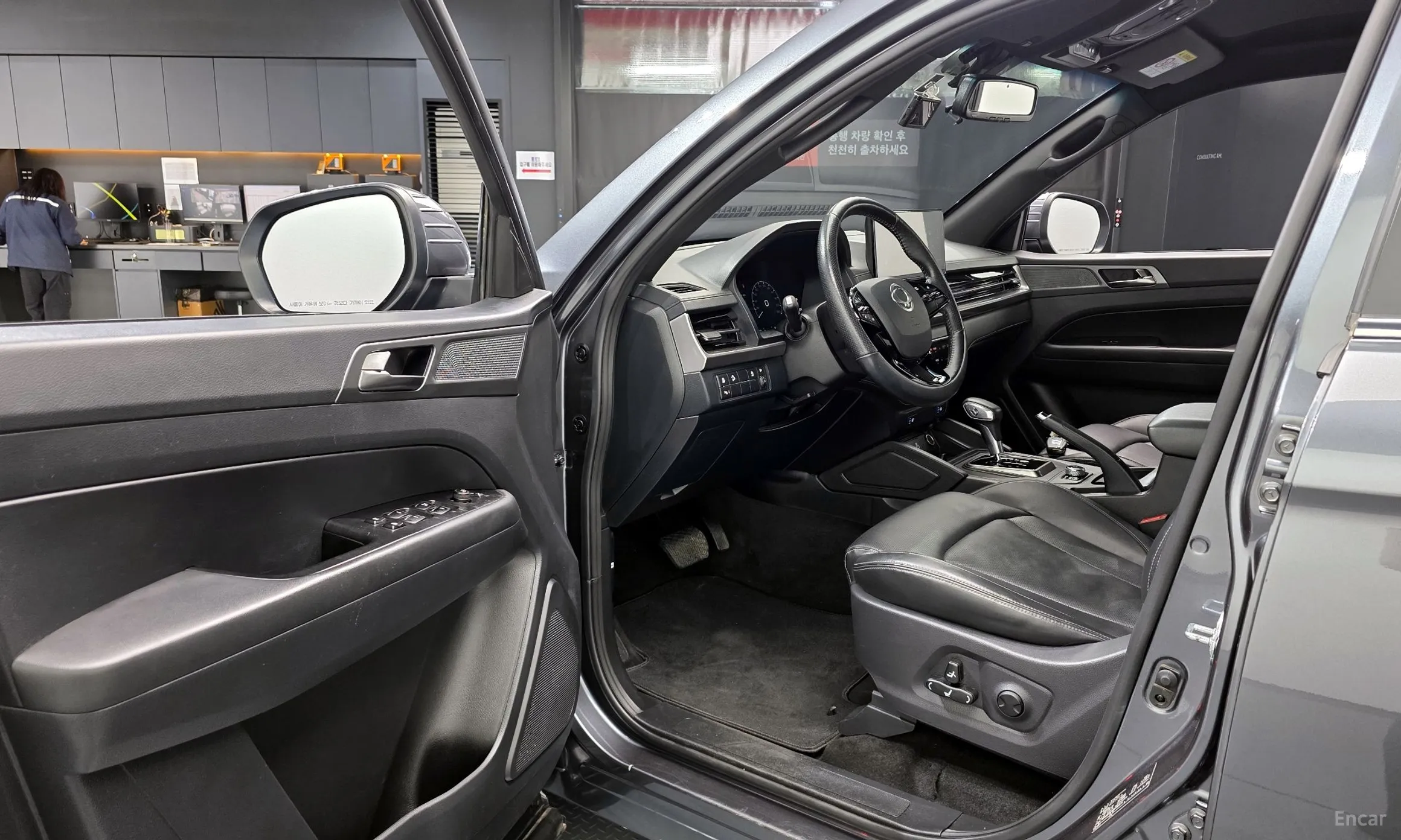 KG Mobility (SsangYong) Rexton Sports Khan превью 10