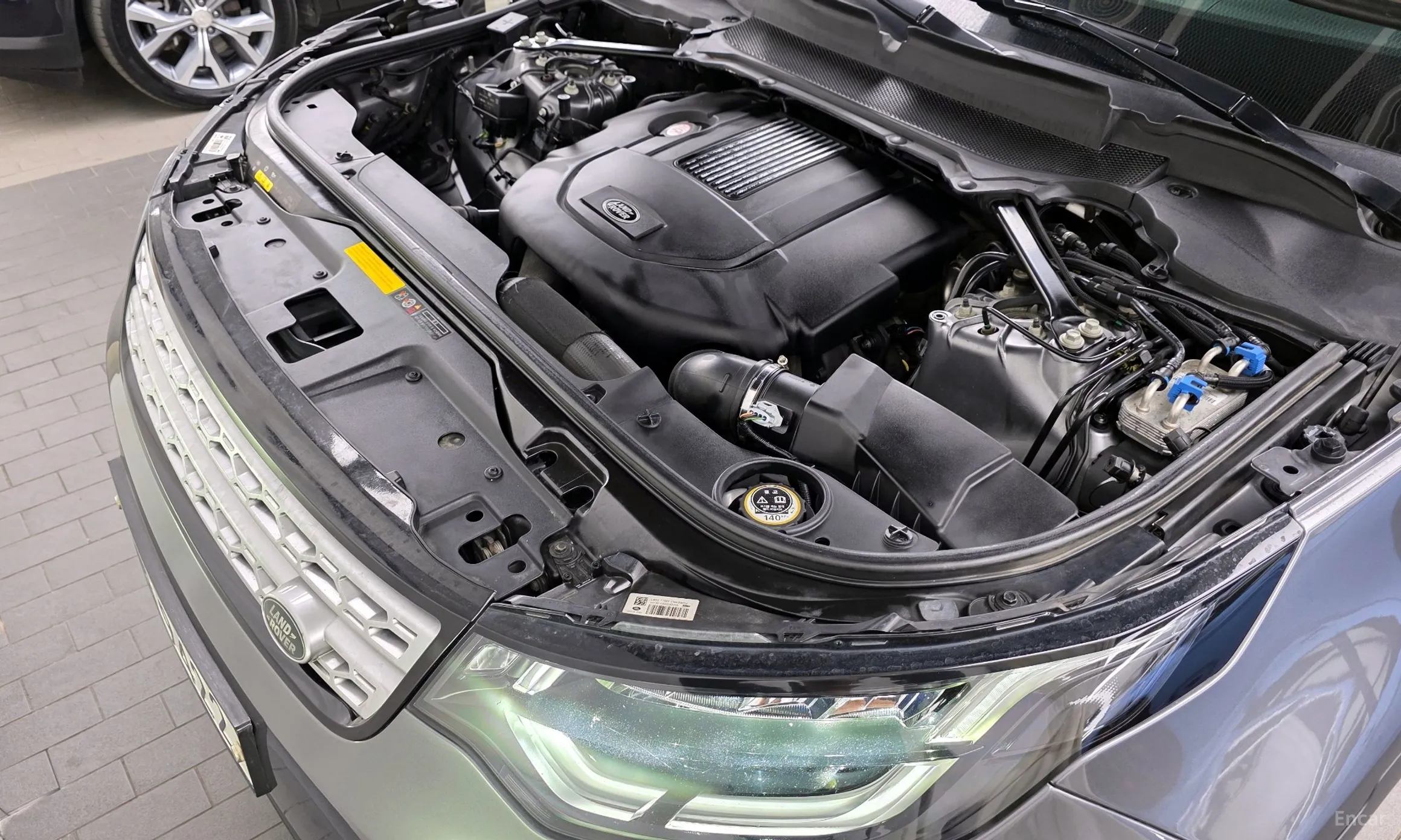Land Rover Discovery 5 превью 6