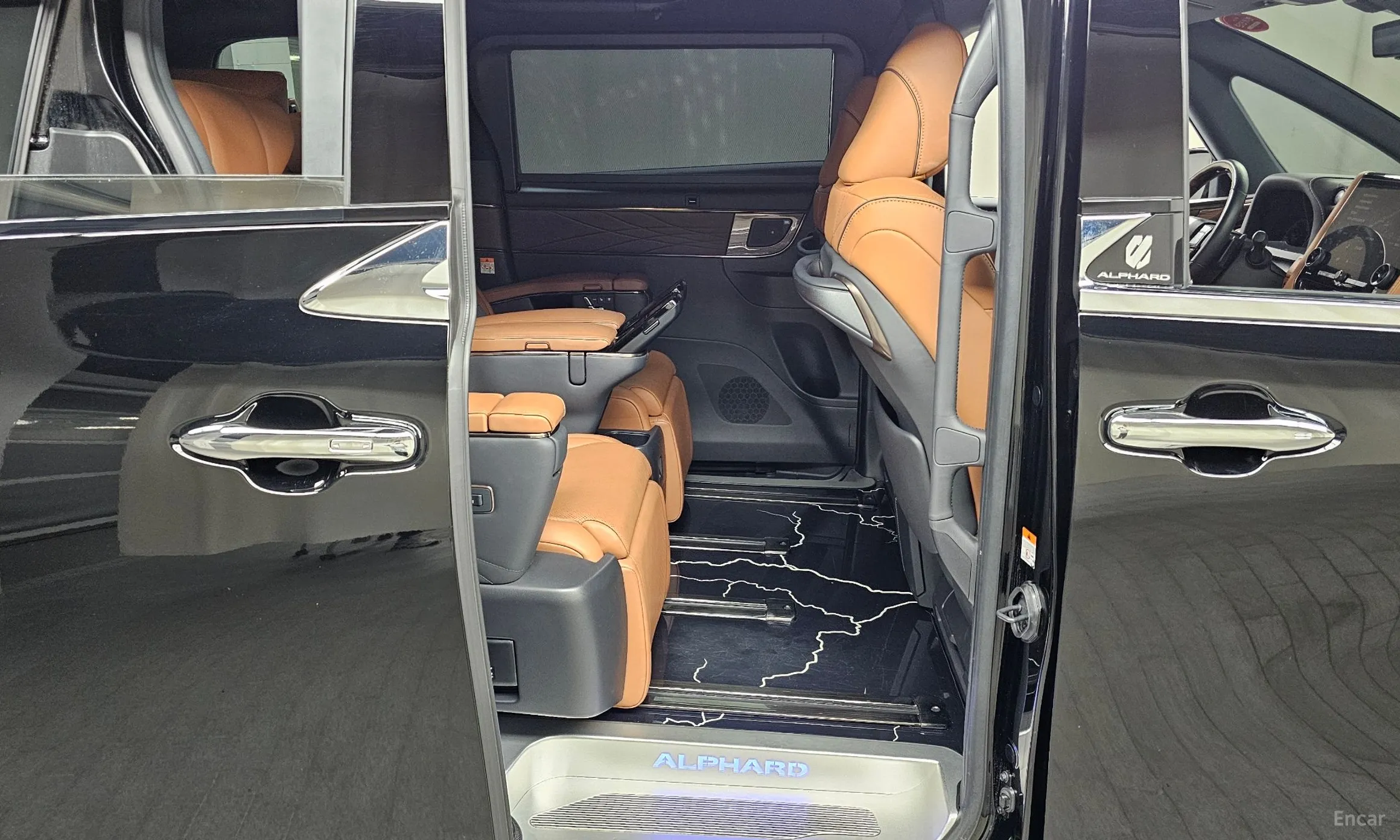 Toyota Alphard 4th Generation превью 11