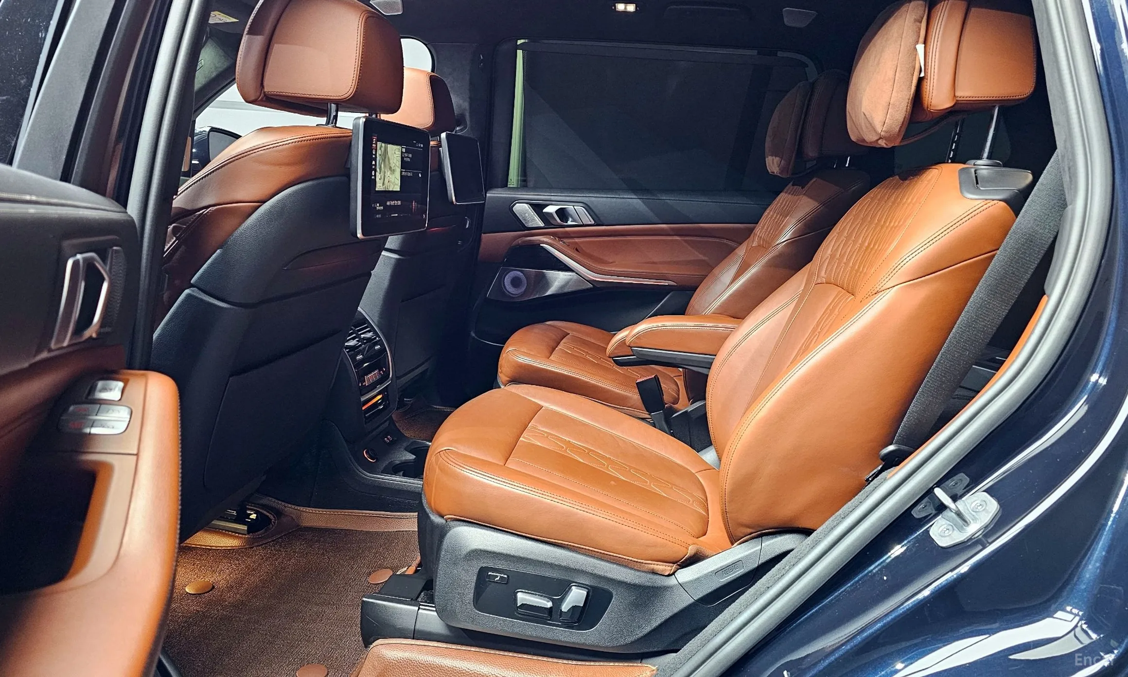 BMW X7 (G07) превью 12